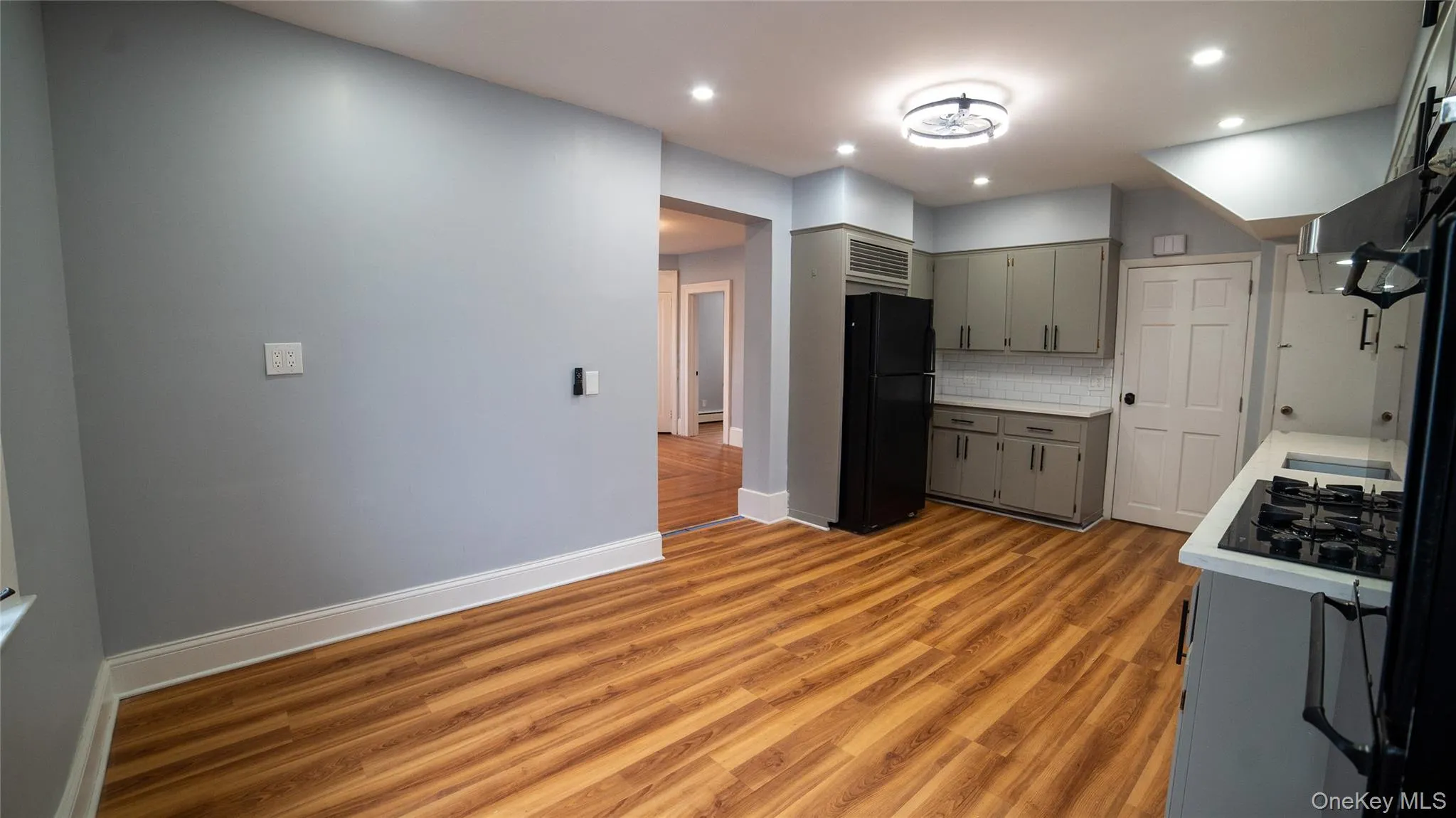 305 Terrace Avenue, Mount Vernon, NY, 3 Bedrooms Bedrooms, 6 Rooms Rooms,1 BathroomBathrooms,Residential Lease,For Rent,Terrace,0,968447 305 Terrace Avenue, Mount Vernon, NY, 3 Bedrooms Bedrooms, 6 Rooms Rooms,1 BathroomBathrooms,Residential Lease,For Rent,Terrace,0,968447