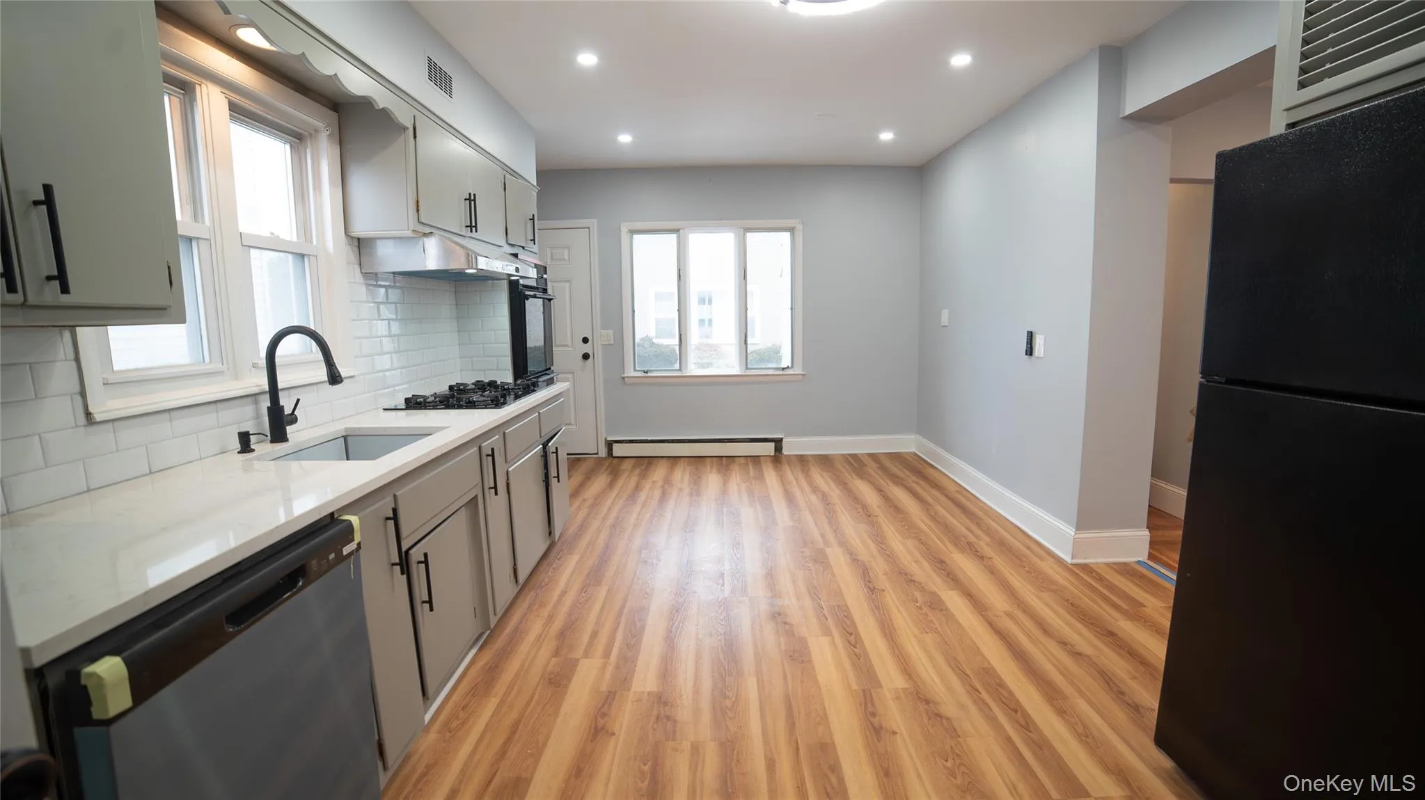 305 Terrace Avenue, Mount Vernon, NY, 3 Bedrooms Bedrooms, 6 Rooms Rooms,1 BathroomBathrooms,Residential Lease,For Rent,Terrace,0,968447 305 Terrace Avenue, Mount Vernon, NY, 3 Bedrooms Bedrooms, 6 Rooms Rooms,1 BathroomBathrooms,Residential Lease,For Rent,Terrace,0,968447