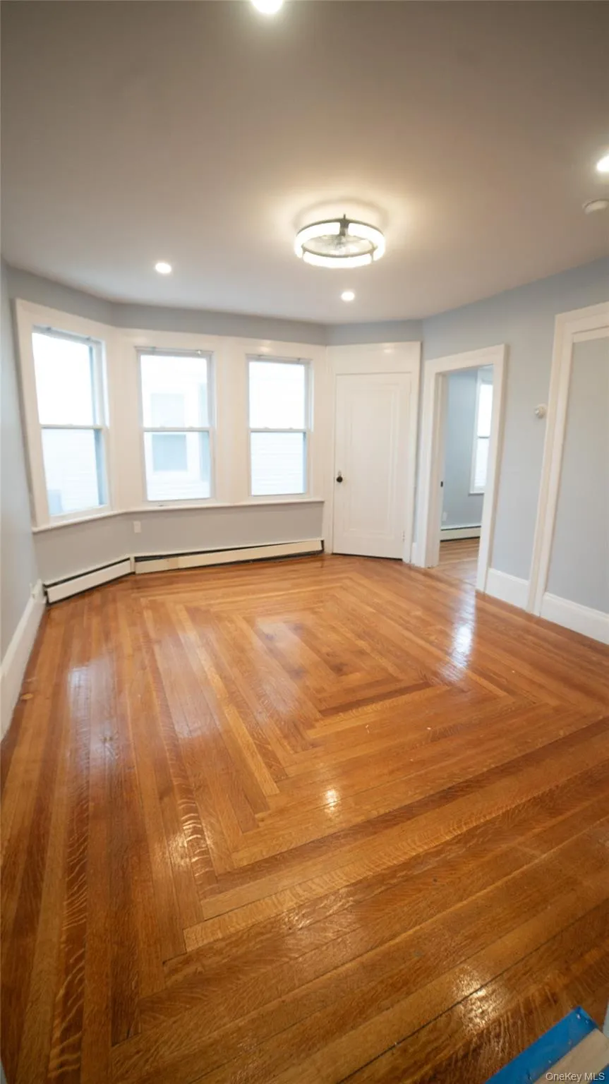 305 Terrace Avenue, Mount Vernon, NY, 3 Bedrooms Bedrooms, 6 Rooms Rooms,1 BathroomBathrooms,Residential Lease,For Rent,Terrace,0,968447 305 Terrace Avenue, Mount Vernon, NY, 3 Bedrooms Bedrooms, 6 Rooms Rooms,1 BathroomBathrooms,Residential Lease,For Rent,Terrace,0,968447
