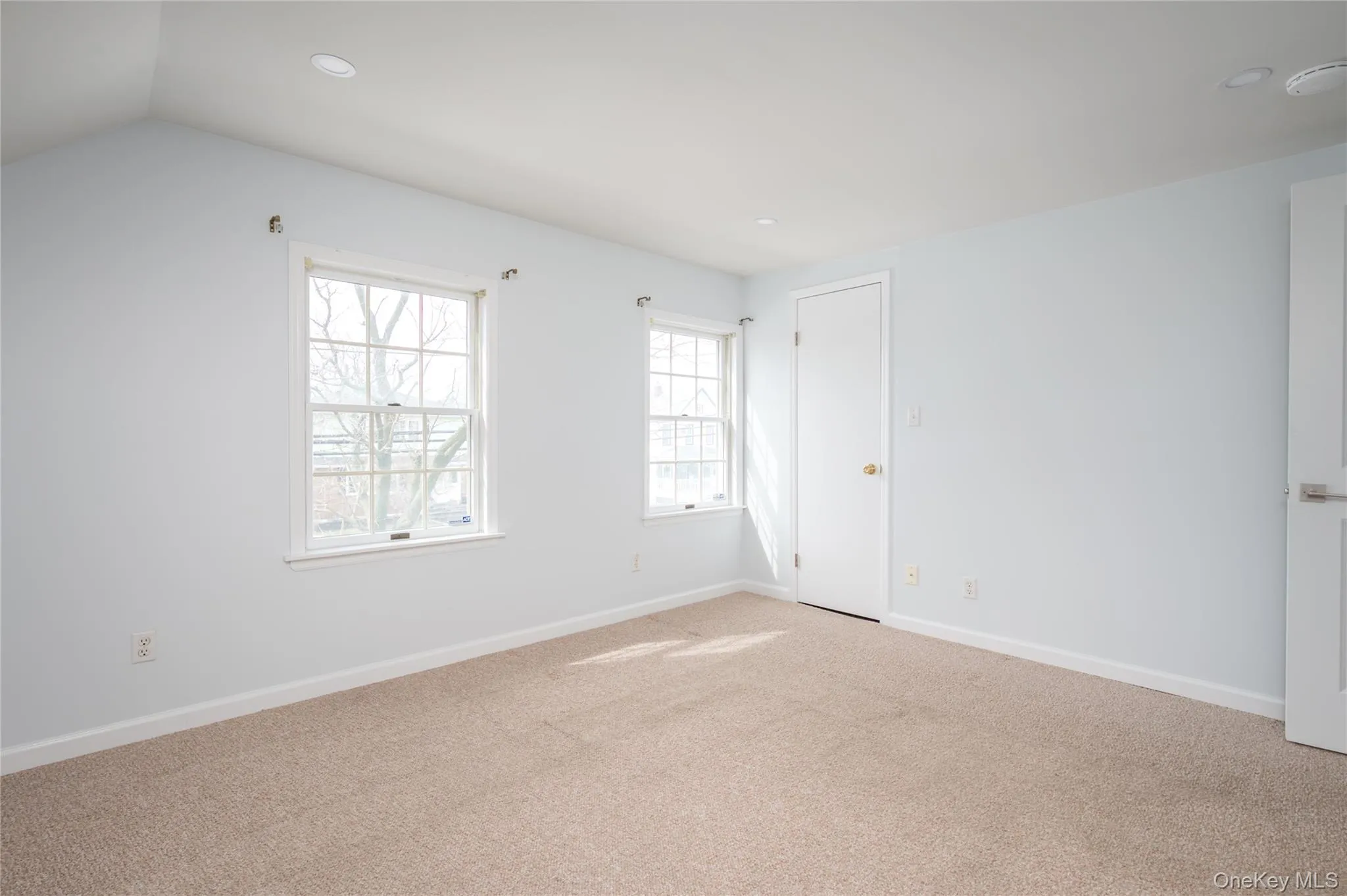 9 Harrison Ave, Oyster Bay, NY, 3 Bedrooms Bedrooms, 4 Rooms Rooms,2 BathroomsBathrooms,Residential Lease,For Rent,Harrison Ave,0,968476 9 Harrison Ave, Oyster Bay, NY, 3 Bedrooms Bedrooms, 4 Rooms Rooms,2 BathroomsBathrooms,Residential Lease,For Rent,Harrison Ave,0,968476