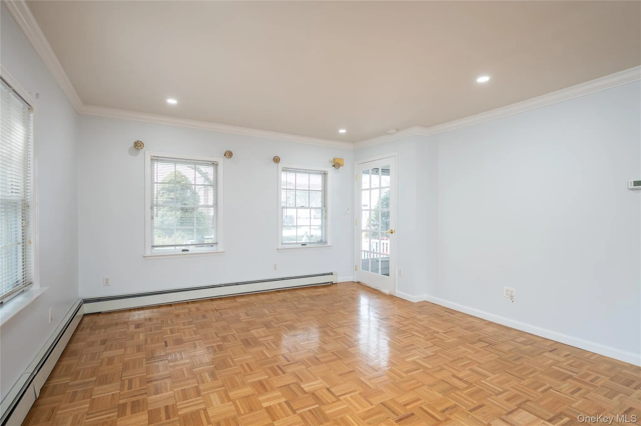 9 Harrison Ave, Oyster Bay, NY, 3 Bedrooms Bedrooms, 4 Rooms Rooms,2 BathroomsBathrooms,Residential Lease,For Rent,Harrison Ave,0,968476 9 Harrison Ave, Oyster Bay, NY, 3 Bedrooms Bedrooms, 4 Rooms Rooms,2 BathroomsBathrooms,Residential Lease,For Rent,Harrison Ave,0,968476