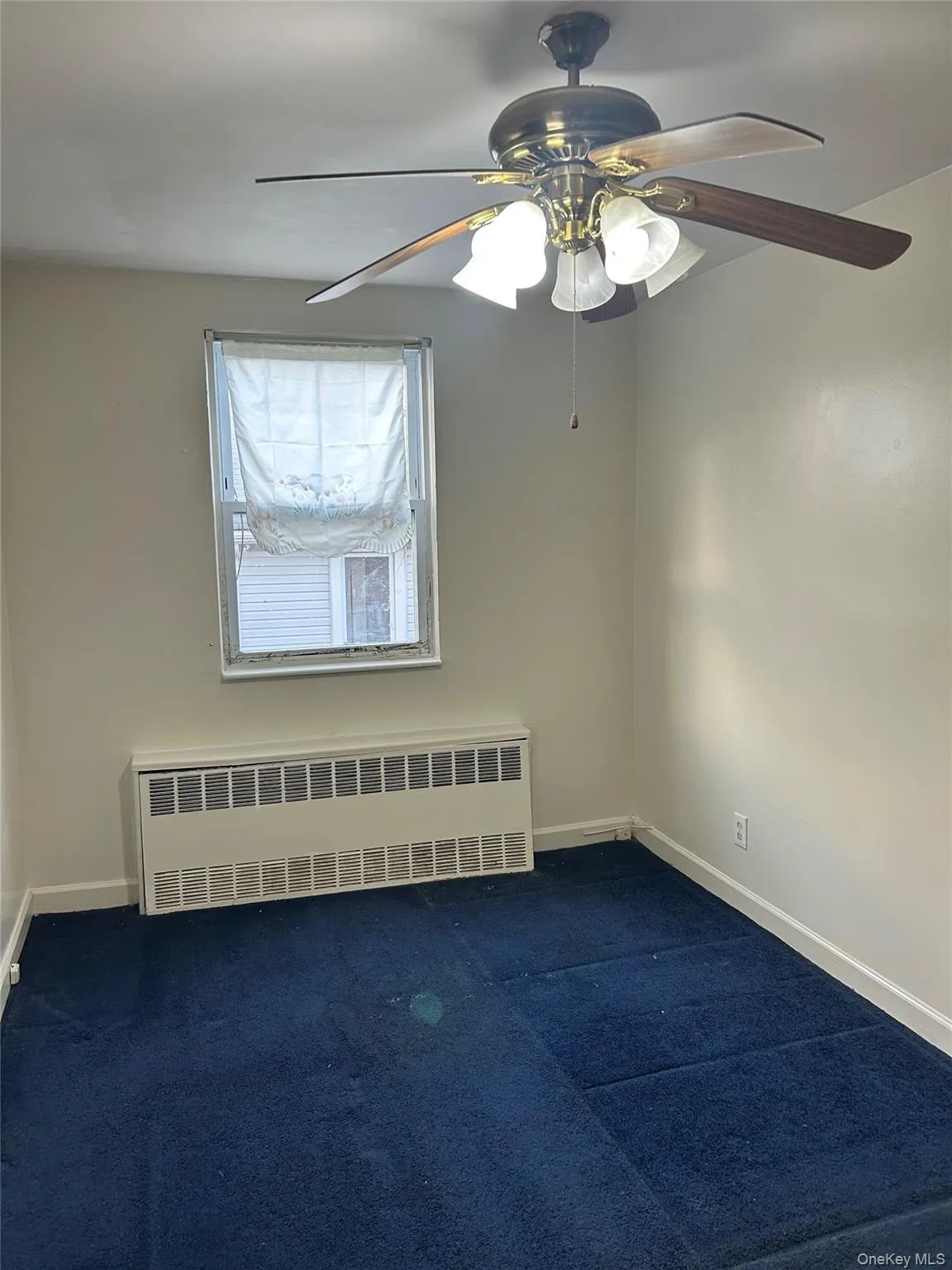 9801 Seaview Avenue, New York, NY, 2 Bedrooms Bedrooms, 5 Rooms Rooms,1 BathroomBathrooms,Residential Lease,For Rent,Seaview,0,968482 9801 Seaview Avenue, New York, NY, 2 Bedrooms Bedrooms, 5 Rooms Rooms,1 BathroomBathrooms,Residential Lease,For Rent,Seaview,0,968482