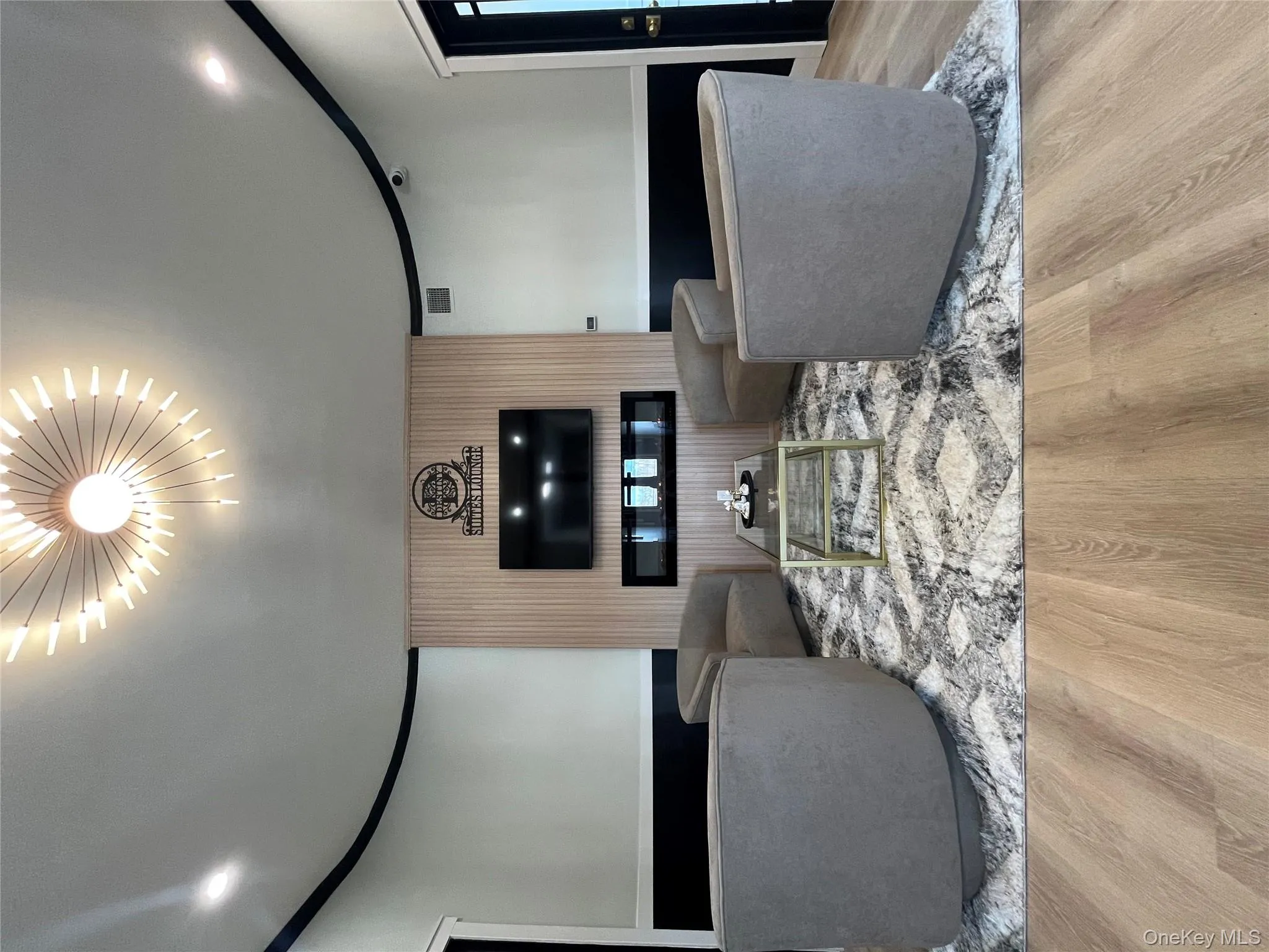 135 Sunrise Highway, Babylon, NY, ,Commercial Lease,For Rent,Sunrise Highway,0,968483 135 Sunrise Highway, Babylon, NY, ,Commercial Lease,For Rent,Sunrise Highway,0,968483