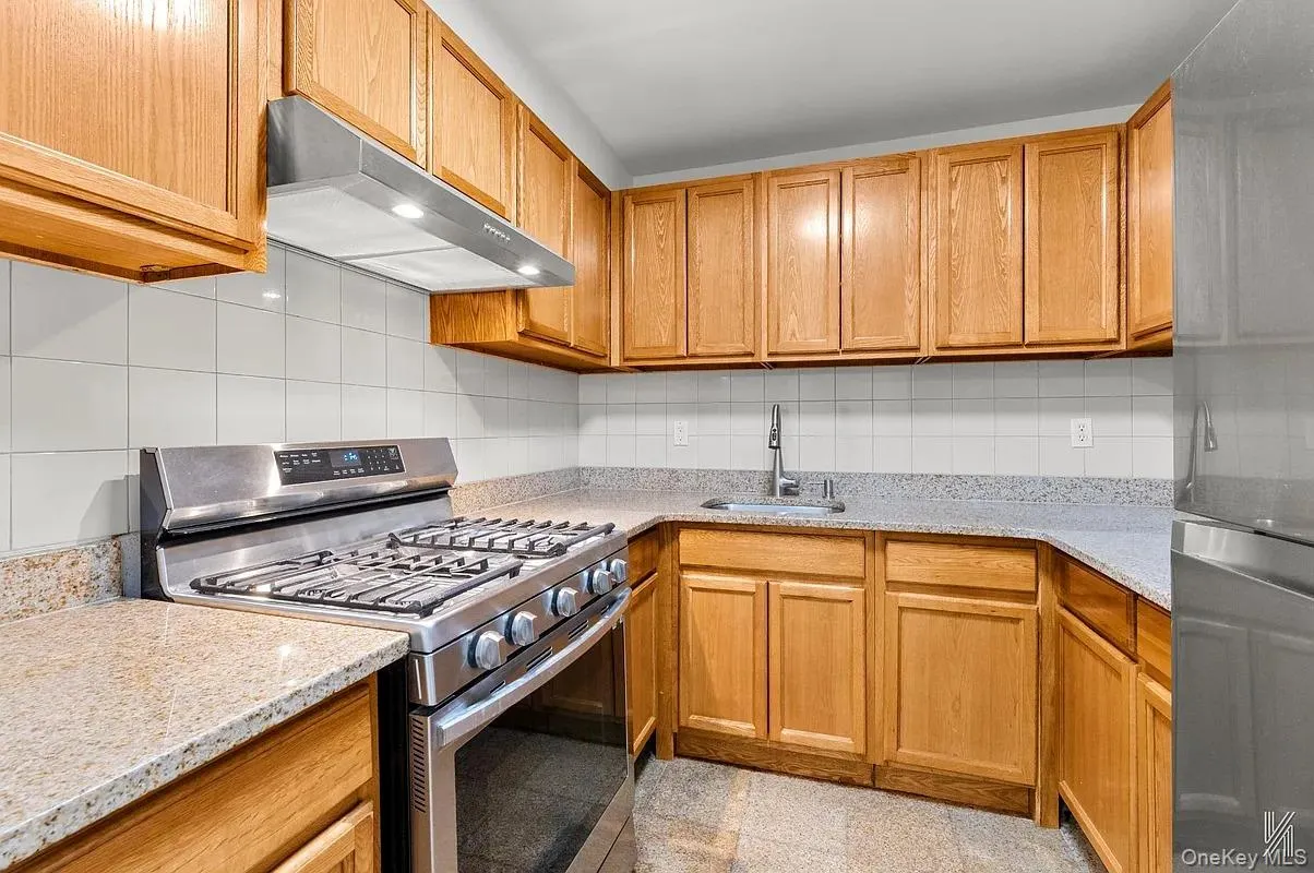 4136 66th Street, New York, NY, 1 Bedroom Bedrooms, 3 Rooms Rooms,1 BathroomBathrooms,Residential Lease,For Rent,66th,0,968489 4136 66th Street, New York, NY, 1 Bedroom Bedrooms, 3 Rooms Rooms,1 BathroomBathrooms,Residential Lease,For Rent,66th,0,968489