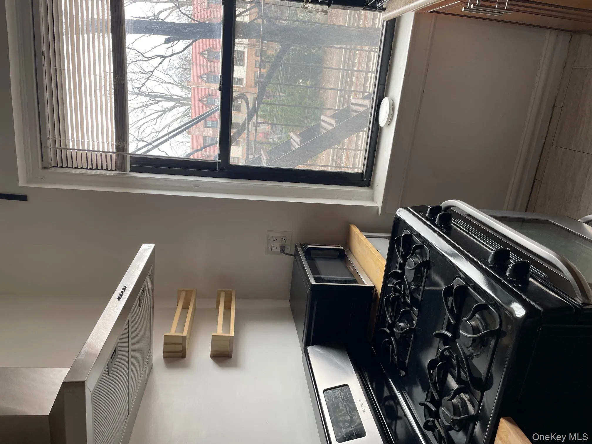 7720 Austin Street, New York, NY, 1 Bedroom Bedrooms, 4 Rooms Rooms,1 BathroomBathrooms,Residential Lease,For Rent,Austin,0,968490 7720 Austin Street, New York, NY, 1 Bedroom Bedrooms, 4 Rooms Rooms,1 BathroomBathrooms,Residential Lease,For Rent,Austin,0,968490