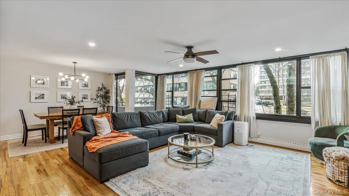 10-24 166th Street, New York, NY, 2 Bedrooms Bedrooms, 5 Rooms Rooms,1 BathroomBathrooms,Residential,For Rent,166th,0,968491 10-24 166th Street, New York, NY, 2 Bedrooms Bedrooms, 5 Rooms Rooms,1 BathroomBathrooms,Residential,For Rent,166th,0,968491