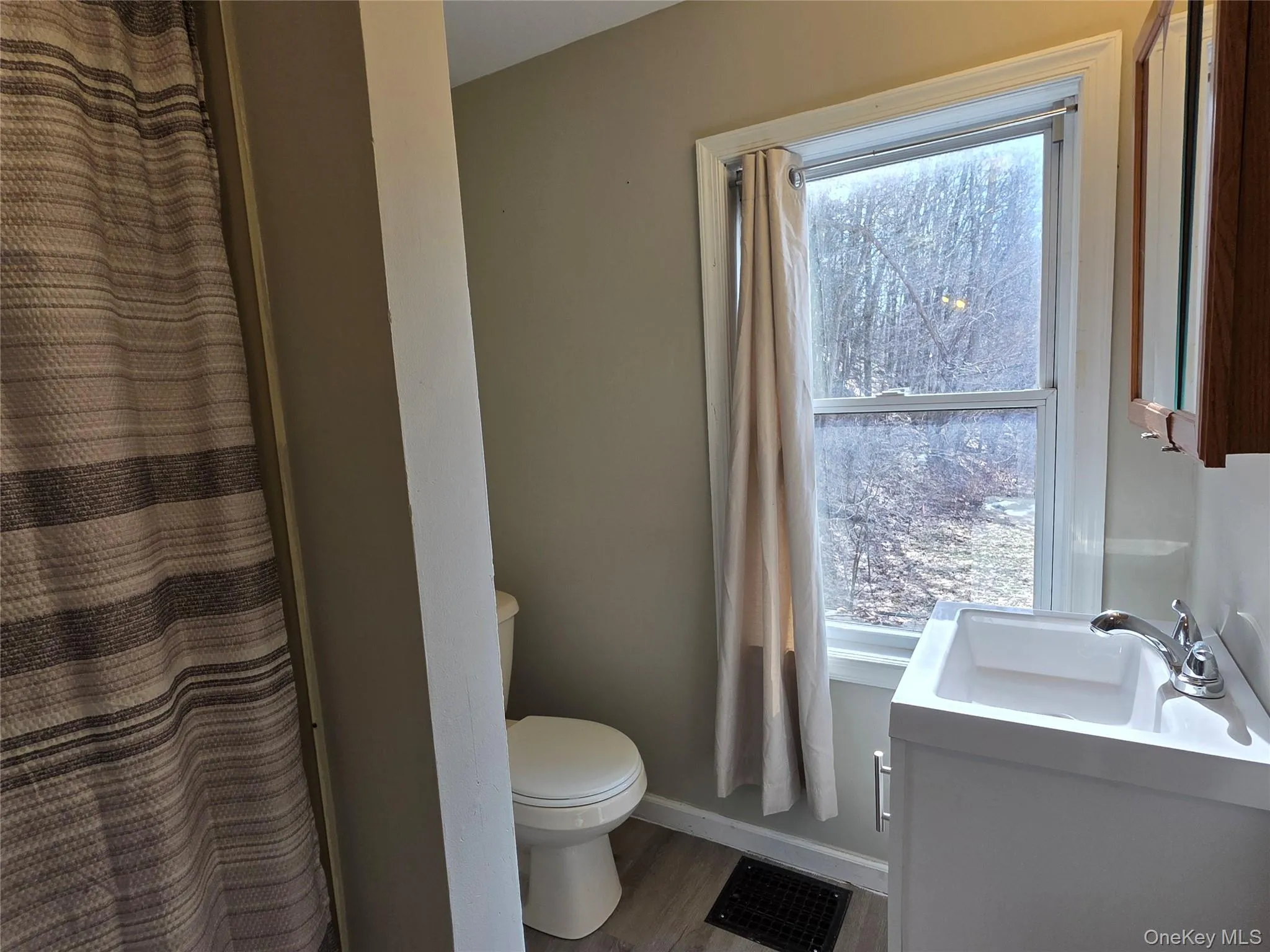 11708 NY 97, Fremont, NY, 2 Bedrooms Bedrooms, 5 Rooms Rooms,1 BathroomBathrooms,Residential,For Rent,NY 97,0,968493 11708 NY 97, Fremont, NY, 2 Bedrooms Bedrooms, 5 Rooms Rooms,1 BathroomBathrooms,Residential,For Rent,NY 97,0,968493