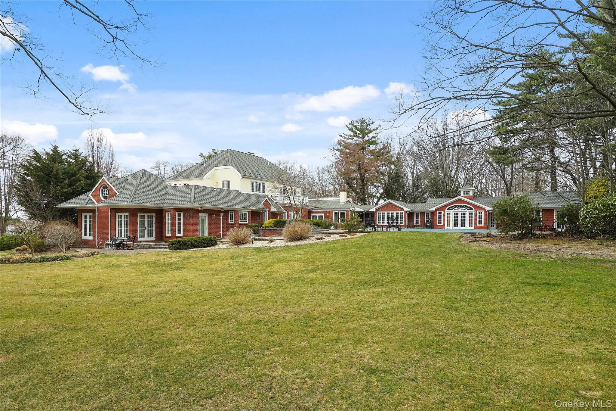 10 Hill Road, North Hempstead, NY, 5 Bedrooms Bedrooms, 13 Rooms Rooms,7 BathroomsBathrooms,Residential,For Rent,Hill,0,968507 10 Hill Road, North Hempstead, NY, 5 Bedrooms Bedrooms, 13 Rooms Rooms,7 BathroomsBathrooms,Residential,For Rent,Hill,0,968507