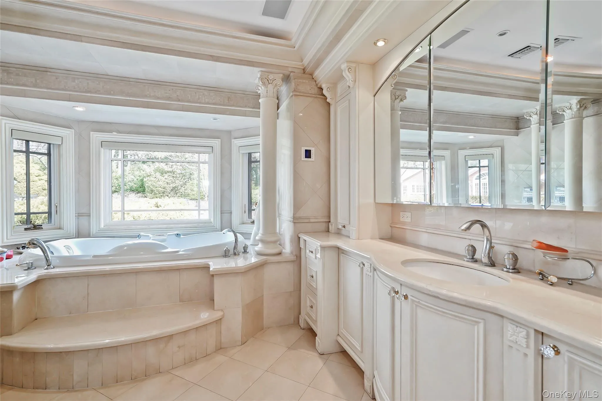 10 Hill Road, North Hempstead, NY, 5 Bedrooms Bedrooms, 13 Rooms Rooms,7 BathroomsBathrooms,Residential,For Rent,Hill,0,968507 10 Hill Road, North Hempstead, NY, 5 Bedrooms Bedrooms, 13 Rooms Rooms,7 BathroomsBathrooms,Residential,For Rent,Hill,0,968507