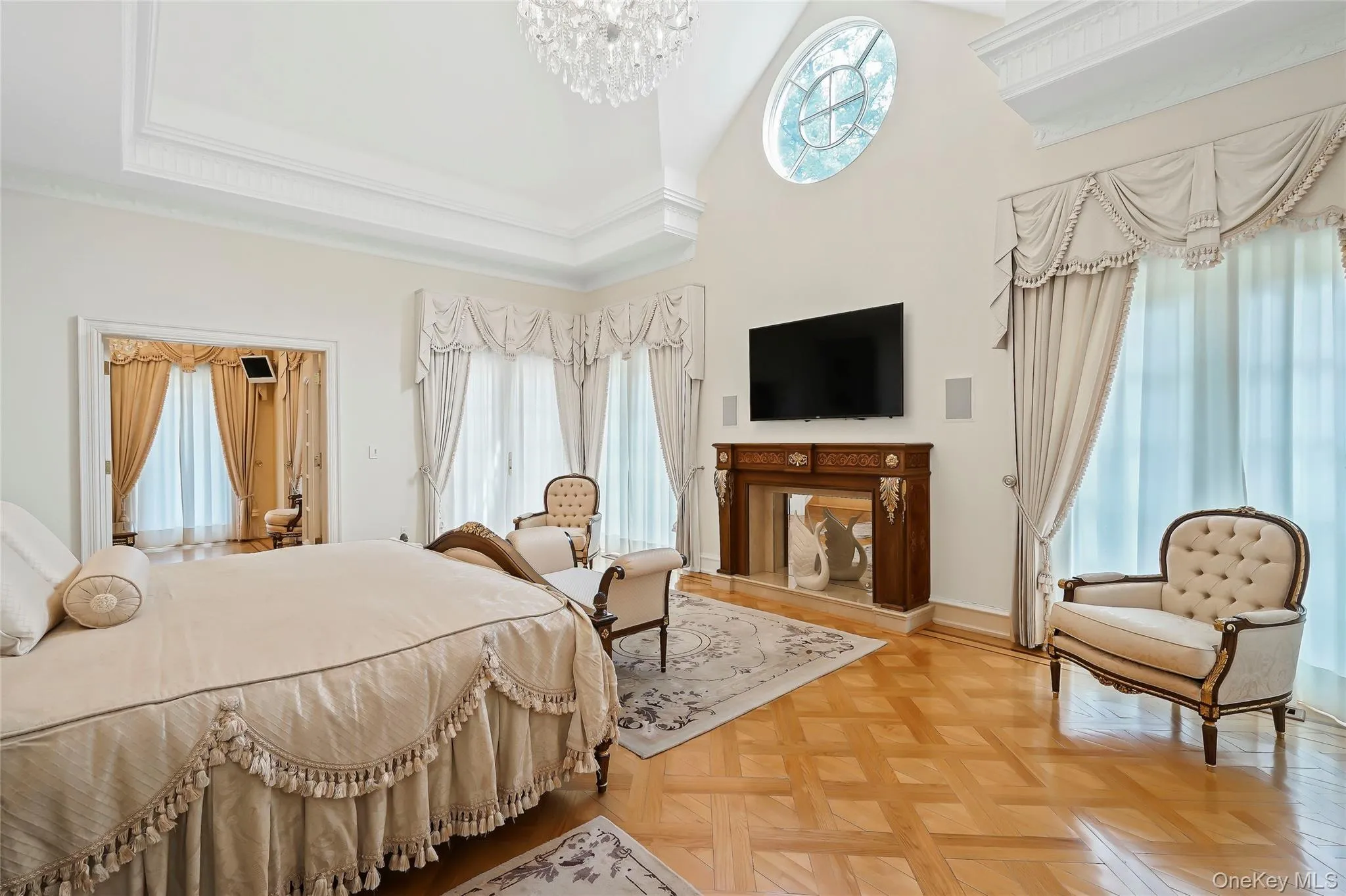 10 Hill Road, North Hempstead, NY, 5 Bedrooms Bedrooms, 13 Rooms Rooms,7 BathroomsBathrooms,Residential,For Rent,Hill,0,968507 10 Hill Road, North Hempstead, NY, 5 Bedrooms Bedrooms, 13 Rooms Rooms,7 BathroomsBathrooms,Residential,For Rent,Hill,0,968507