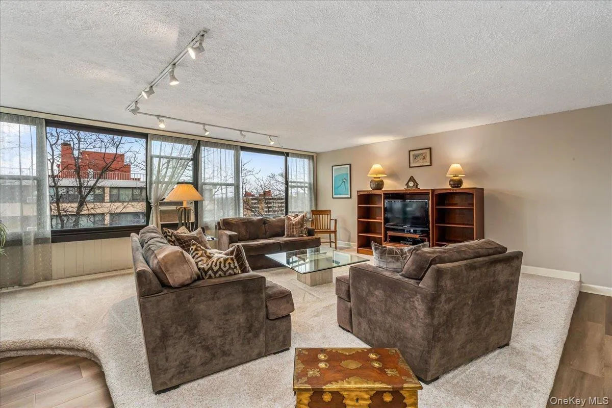 7-24 166th Street, New York, NY, 2 Bedrooms Bedrooms, 5 Rooms Rooms,1 BathroomBathrooms,Residential,For Rent,166th,0,968532 7-24 166th Street, New York, NY, 2 Bedrooms Bedrooms, 5 Rooms Rooms,1 BathroomBathrooms,Residential,For Rent,166th,0,968532