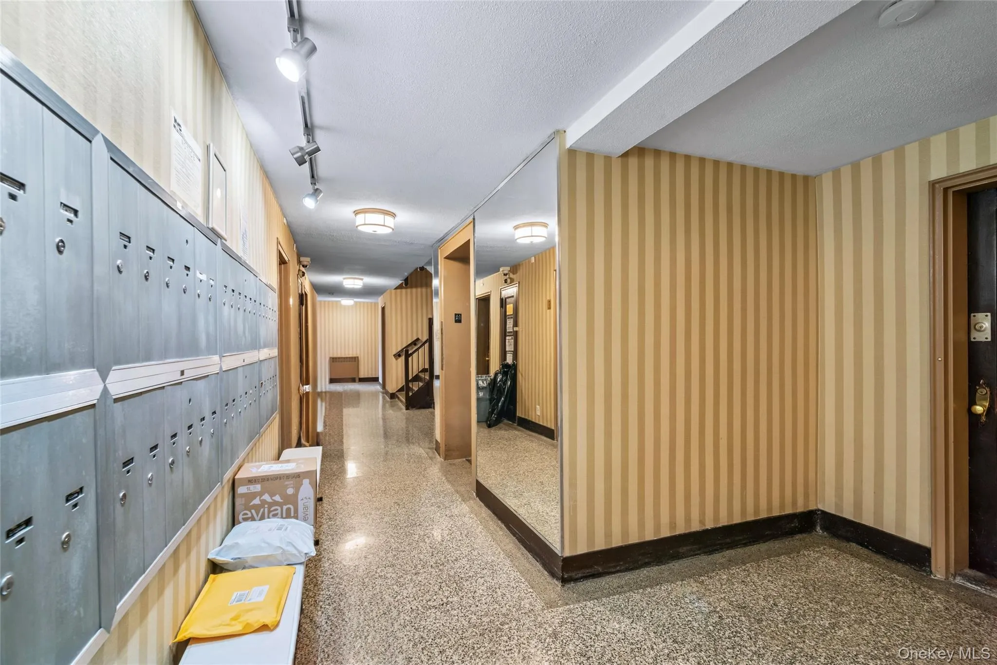 6535 Yellowstone Boulevard, New York, NY, 2 Bedrooms Bedrooms, 5 Rooms Rooms,1 BathroomBathrooms,Residential Sale,For Rent,Yellowstone,0,968569 6535 Yellowstone Boulevard, New York, NY, 2 Bedrooms Bedrooms, 5 Rooms Rooms,1 BathroomBathrooms,Residential Sale,For Rent,Yellowstone,0,968569