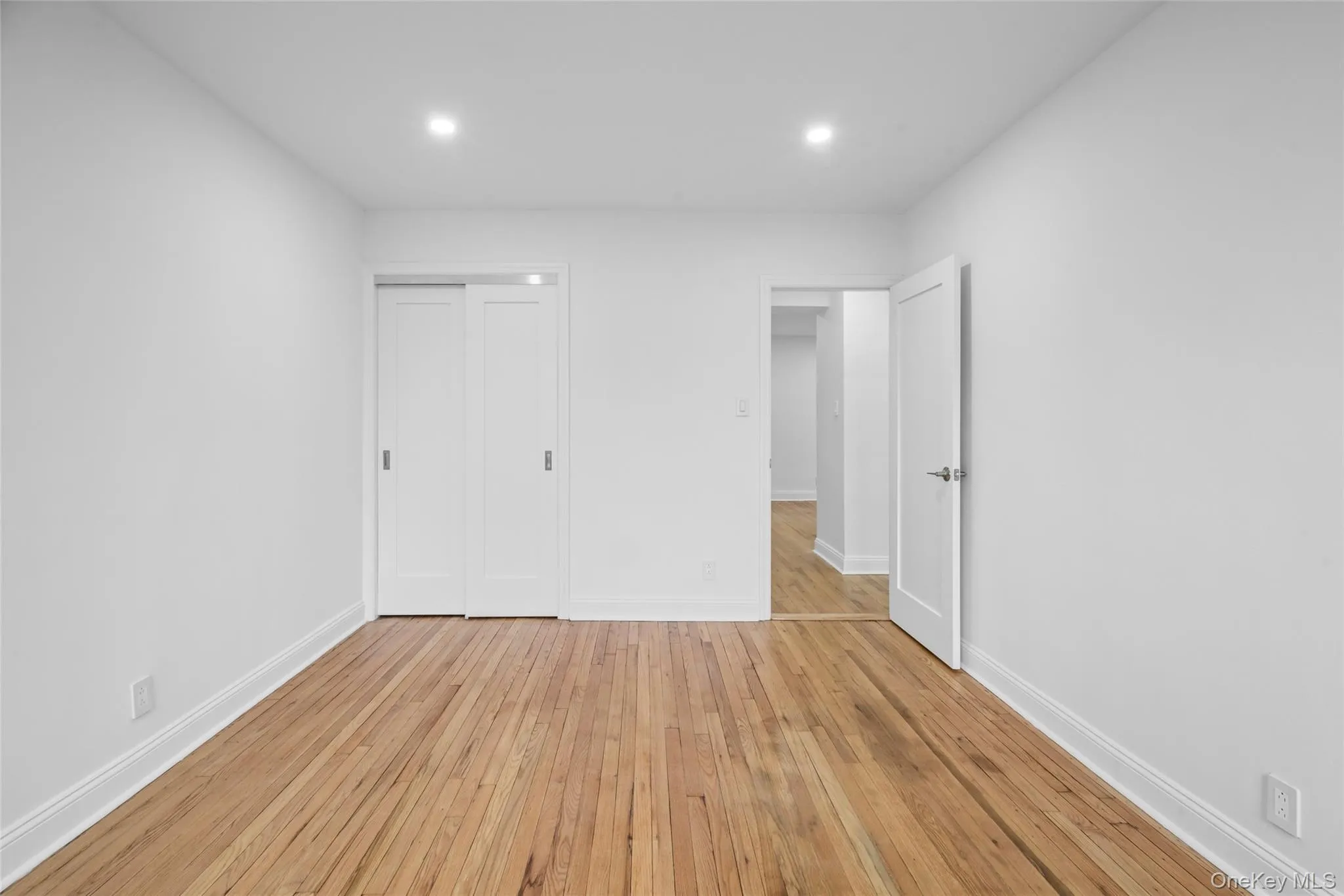 6535 Yellowstone Boulevard, New York, NY, 2 Bedrooms Bedrooms, 5 Rooms Rooms,1 BathroomBathrooms,Residential Sale,For Rent,Yellowstone,0,968569 6535 Yellowstone Boulevard, New York, NY, 2 Bedrooms Bedrooms, 5 Rooms Rooms,1 BathroomBathrooms,Residential Sale,For Rent,Yellowstone,0,968569