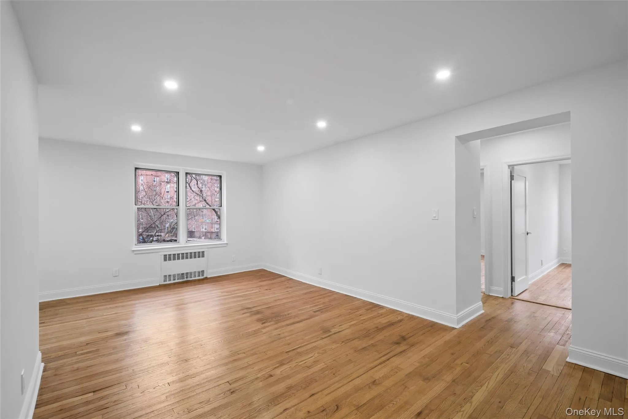 6535 Yellowstone Boulevard, New York, NY, 2 Bedrooms Bedrooms, 5 Rooms Rooms,1 BathroomBathrooms,Residential Sale,For Rent,Yellowstone,0,968569 6535 Yellowstone Boulevard, New York, NY, 2 Bedrooms Bedrooms, 5 Rooms Rooms,1 BathroomBathrooms,Residential Sale,For Rent,Yellowstone,0,968569