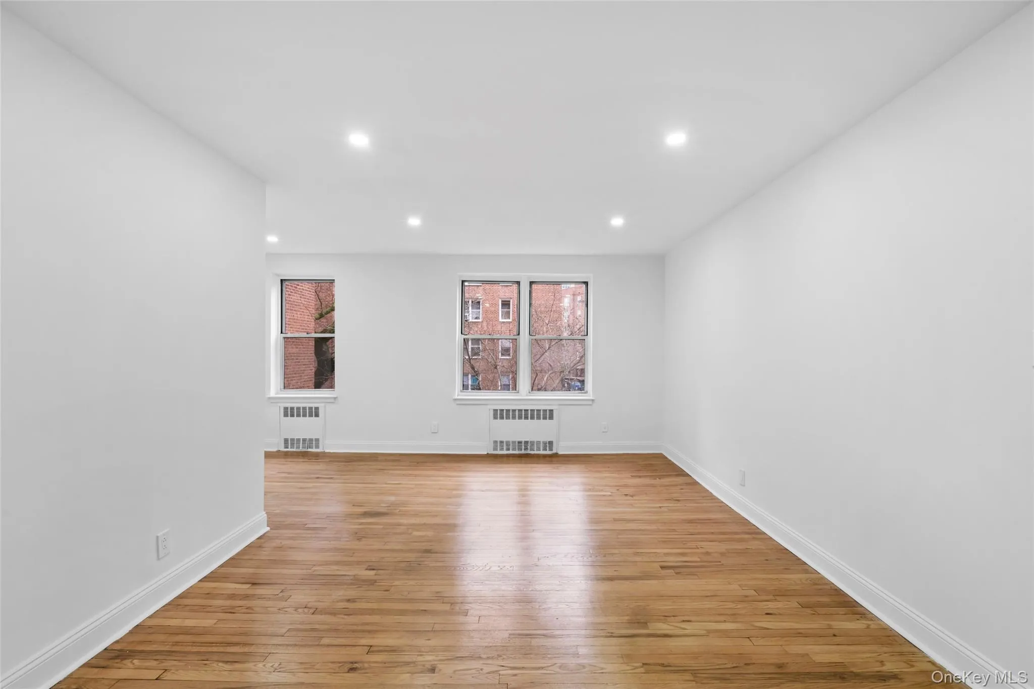 6535 Yellowstone Boulevard, New York, NY, 2 Bedrooms Bedrooms, 5 Rooms Rooms,1 BathroomBathrooms,Residential Sale,For Rent,Yellowstone,0,968569 6535 Yellowstone Boulevard, New York, NY, 2 Bedrooms Bedrooms, 5 Rooms Rooms,1 BathroomBathrooms,Residential Sale,For Rent,Yellowstone,0,968569