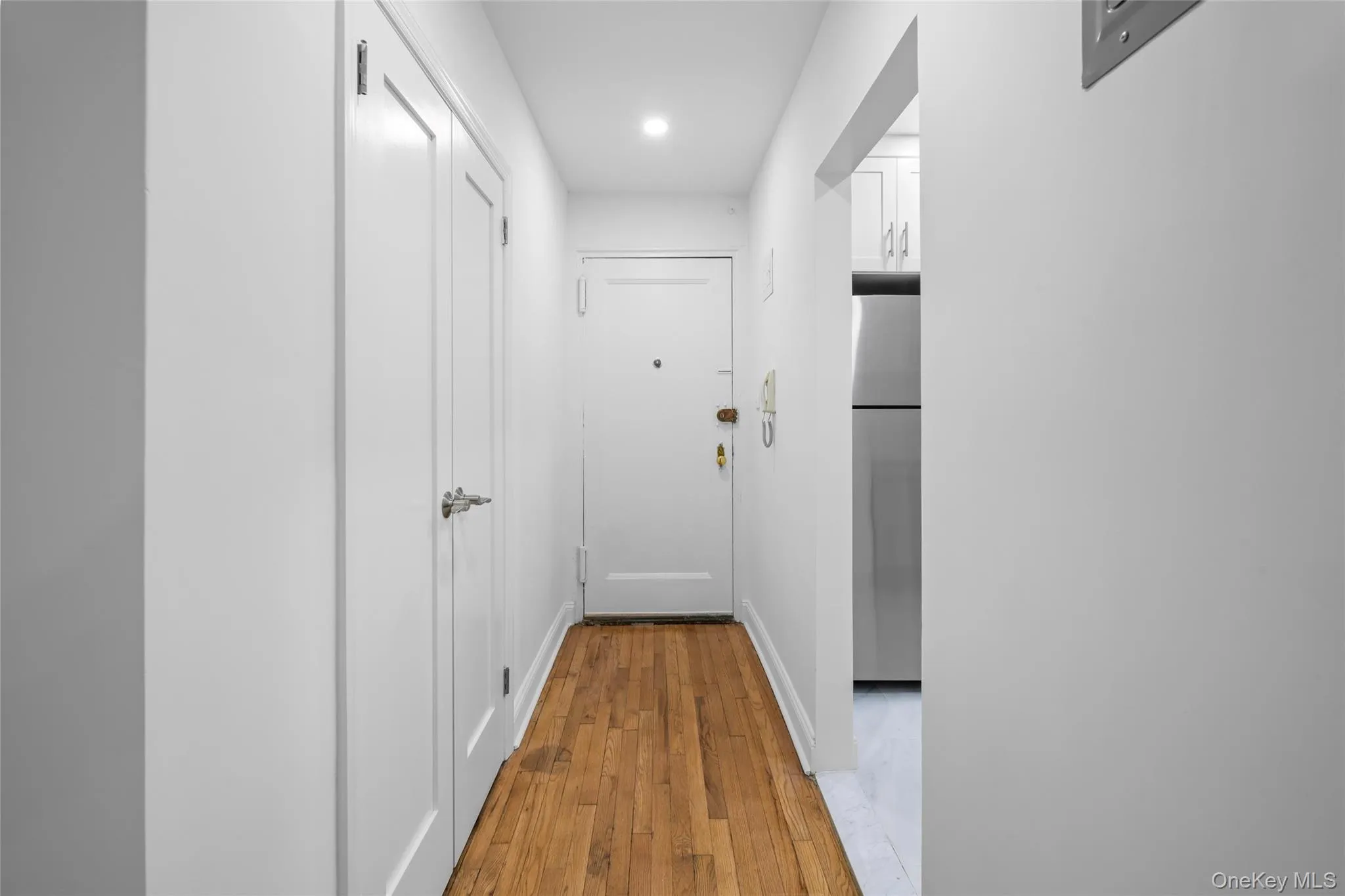 6535 Yellowstone Boulevard, New York, NY, 2 Bedrooms Bedrooms, 5 Rooms Rooms,1 BathroomBathrooms,Residential Sale,For Rent,Yellowstone,0,968569 6535 Yellowstone Boulevard, New York, NY, 2 Bedrooms Bedrooms, 5 Rooms Rooms,1 BathroomBathrooms,Residential Sale,For Rent,Yellowstone,0,968569