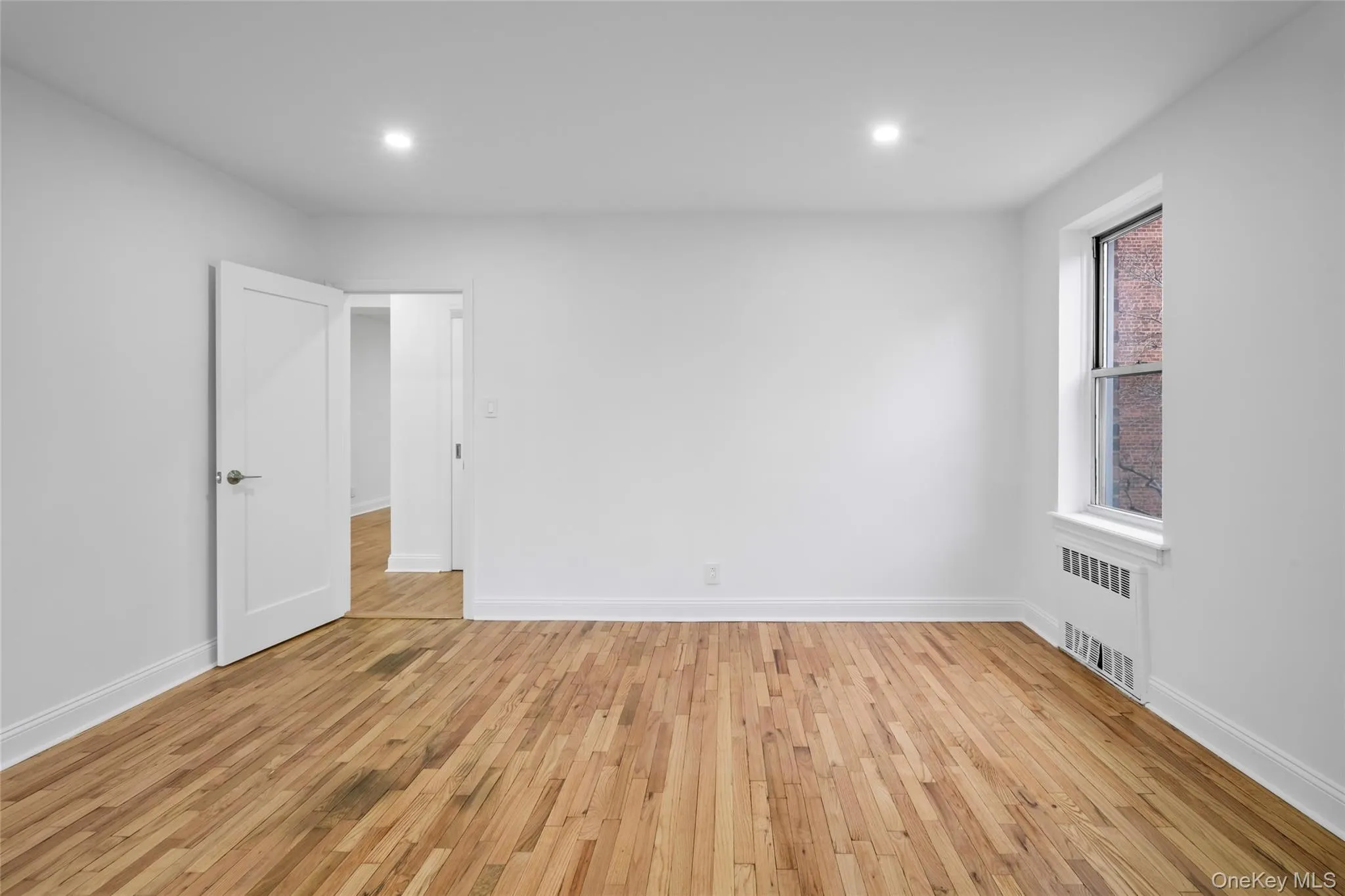 6535 Yellowstone Boulevard, New York, NY, 2 Bedrooms Bedrooms, 5 Rooms Rooms,1 BathroomBathrooms,Residential Sale,For Rent,Yellowstone,0,968569 6535 Yellowstone Boulevard, New York, NY, 2 Bedrooms Bedrooms, 5 Rooms Rooms,1 BathroomBathrooms,Residential Sale,For Rent,Yellowstone,0,968569