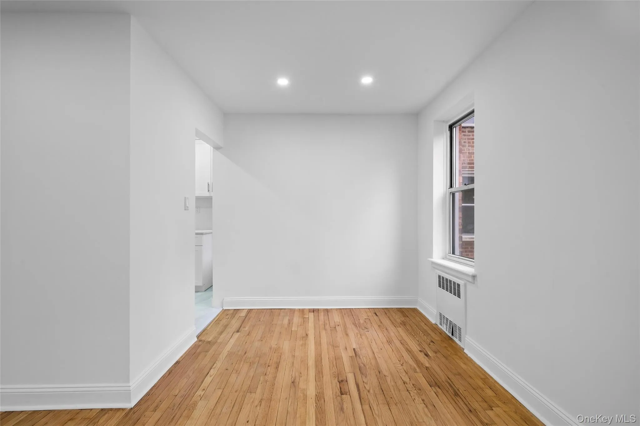 6535 Yellowstone Boulevard, New York, NY, 2 Bedrooms Bedrooms, 5 Rooms Rooms,1 BathroomBathrooms,Residential Sale,For Rent,Yellowstone,0,968569 6535 Yellowstone Boulevard, New York, NY, 2 Bedrooms Bedrooms, 5 Rooms Rooms,1 BathroomBathrooms,Residential Sale,For Rent,Yellowstone,0,968569