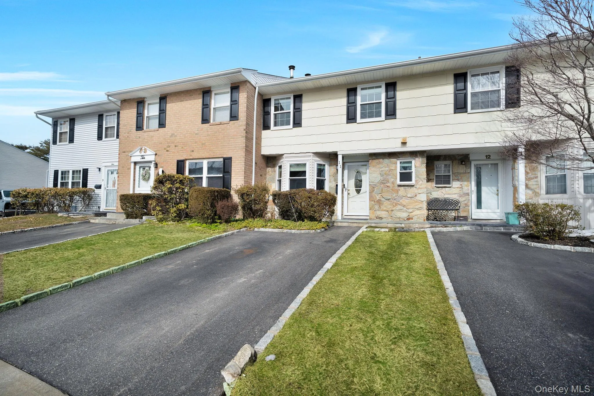 11 Manors Drive, Oyster Bay, NY, 3 Bedrooms Bedrooms, 6 Rooms Rooms,2 BathroomsBathrooms,Residential,For Rent,Manors,0,968580 11 Manors Drive, Oyster Bay, NY, 3 Bedrooms Bedrooms, 6 Rooms Rooms,2 BathroomsBathrooms,Residential,For Rent,Manors,0,968580