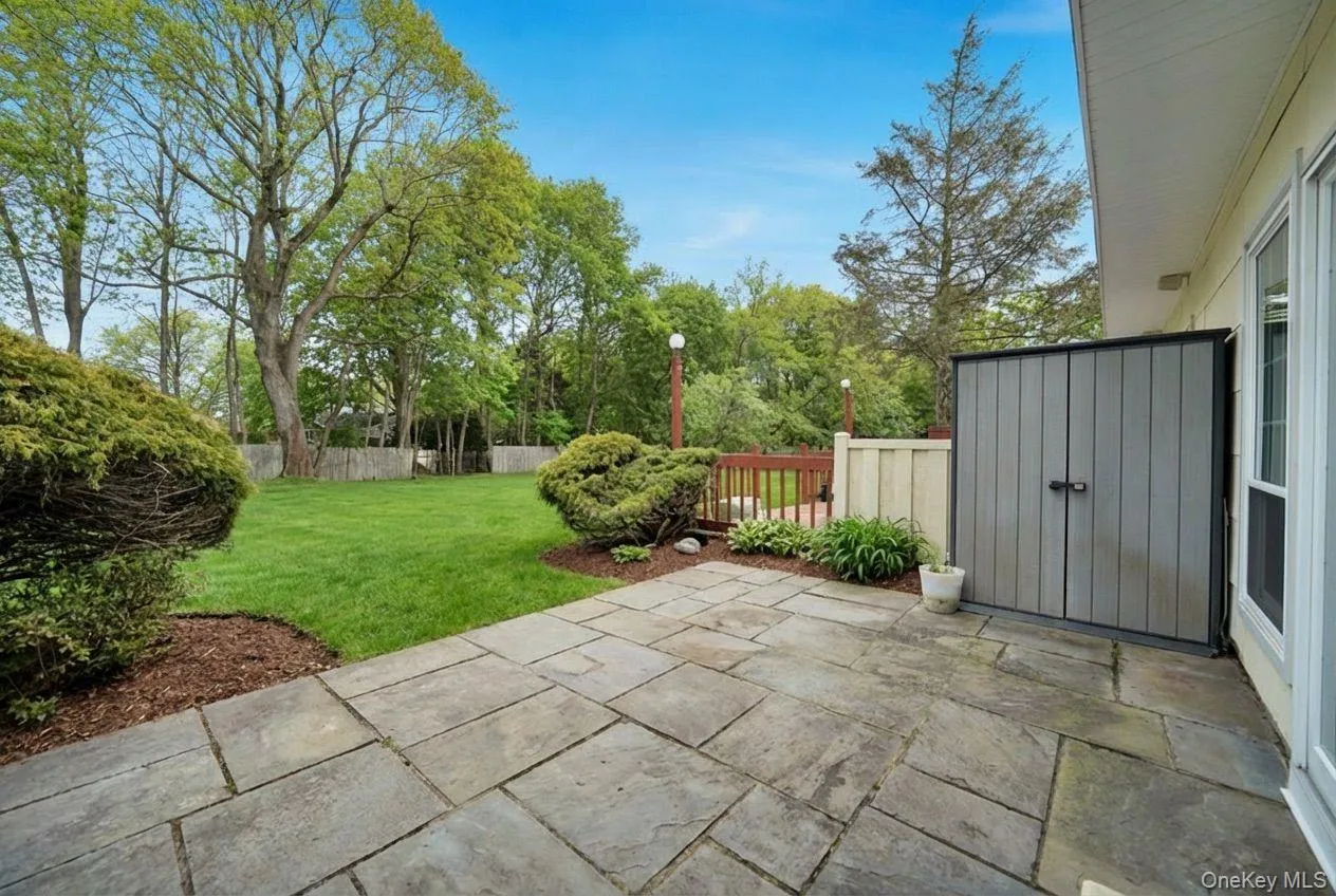 11 Manors Drive, Oyster Bay, NY, 3 Bedrooms Bedrooms, 6 Rooms Rooms,2 BathroomsBathrooms,Residential,For Rent,Manors,0,968580 11 Manors Drive, Oyster Bay, NY, 3 Bedrooms Bedrooms, 6 Rooms Rooms,2 BathroomsBathrooms,Residential,For Rent,Manors,0,968580