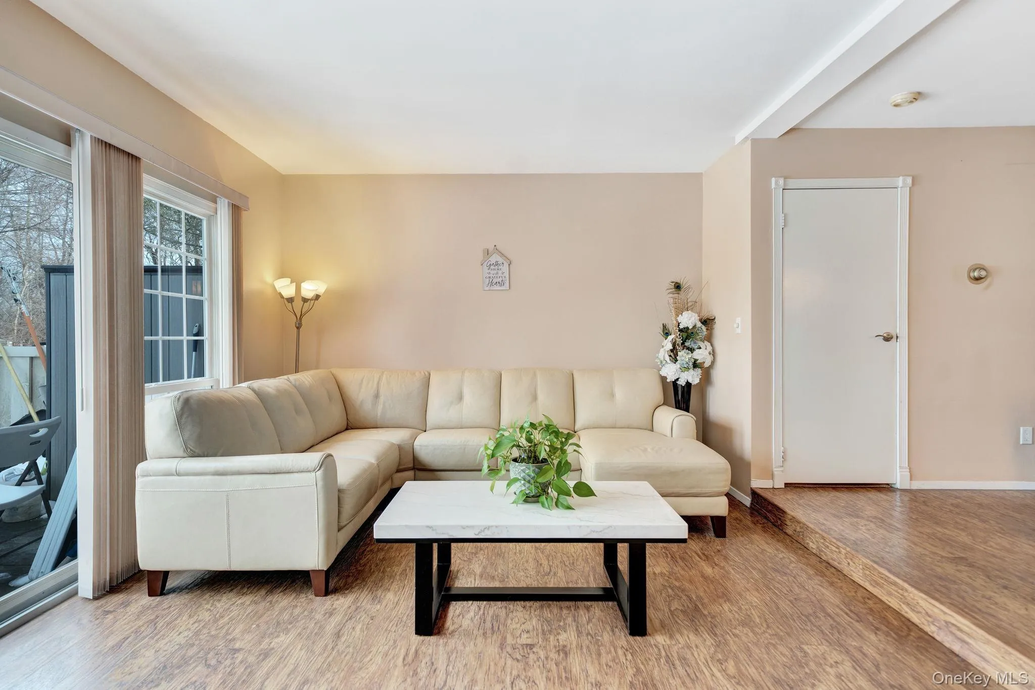 11 Manors Drive, Oyster Bay, NY, 3 Bedrooms Bedrooms, 6 Rooms Rooms,2 BathroomsBathrooms,Residential,For Rent,Manors,0,968580 11 Manors Drive, Oyster Bay, NY, 3 Bedrooms Bedrooms, 6 Rooms Rooms,2 BathroomsBathrooms,Residential,For Rent,Manors,0,968580