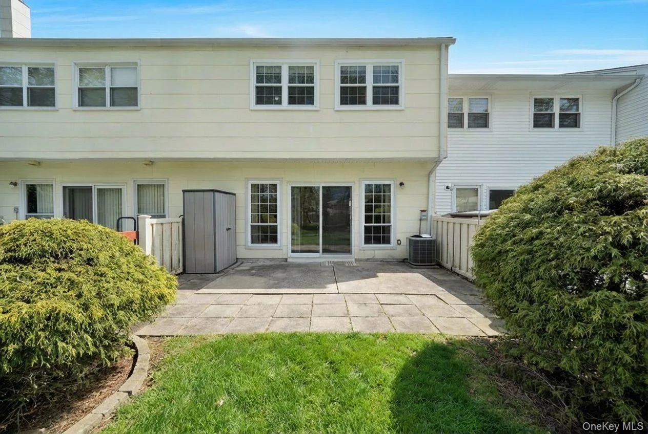 11 Manors Drive, Oyster Bay, NY, 3 Bedrooms Bedrooms, 6 Rooms Rooms,2 BathroomsBathrooms,Residential,For Rent,Manors,0,968580 11 Manors Drive, Oyster Bay, NY, 3 Bedrooms Bedrooms, 6 Rooms Rooms,2 BathroomsBathrooms,Residential,For Rent,Manors,0,968580