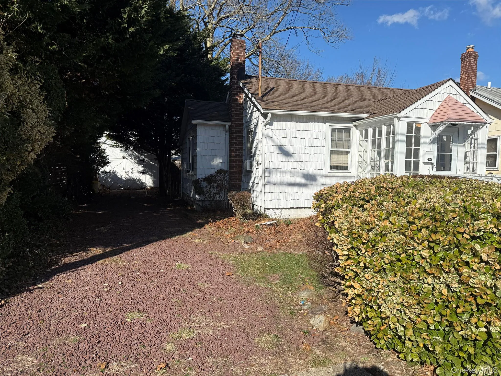 143 East Avenue, Oyster Bay, NY, 3 Bedrooms Bedrooms, 5 Rooms Rooms,2 BathroomsBathrooms,Residential Lease,For Rent,East,0,968585 143 East Avenue, Oyster Bay, NY, 3 Bedrooms Bedrooms, 5 Rooms Rooms,2 BathroomsBathrooms,Residential Lease,For Rent,East,0,968585