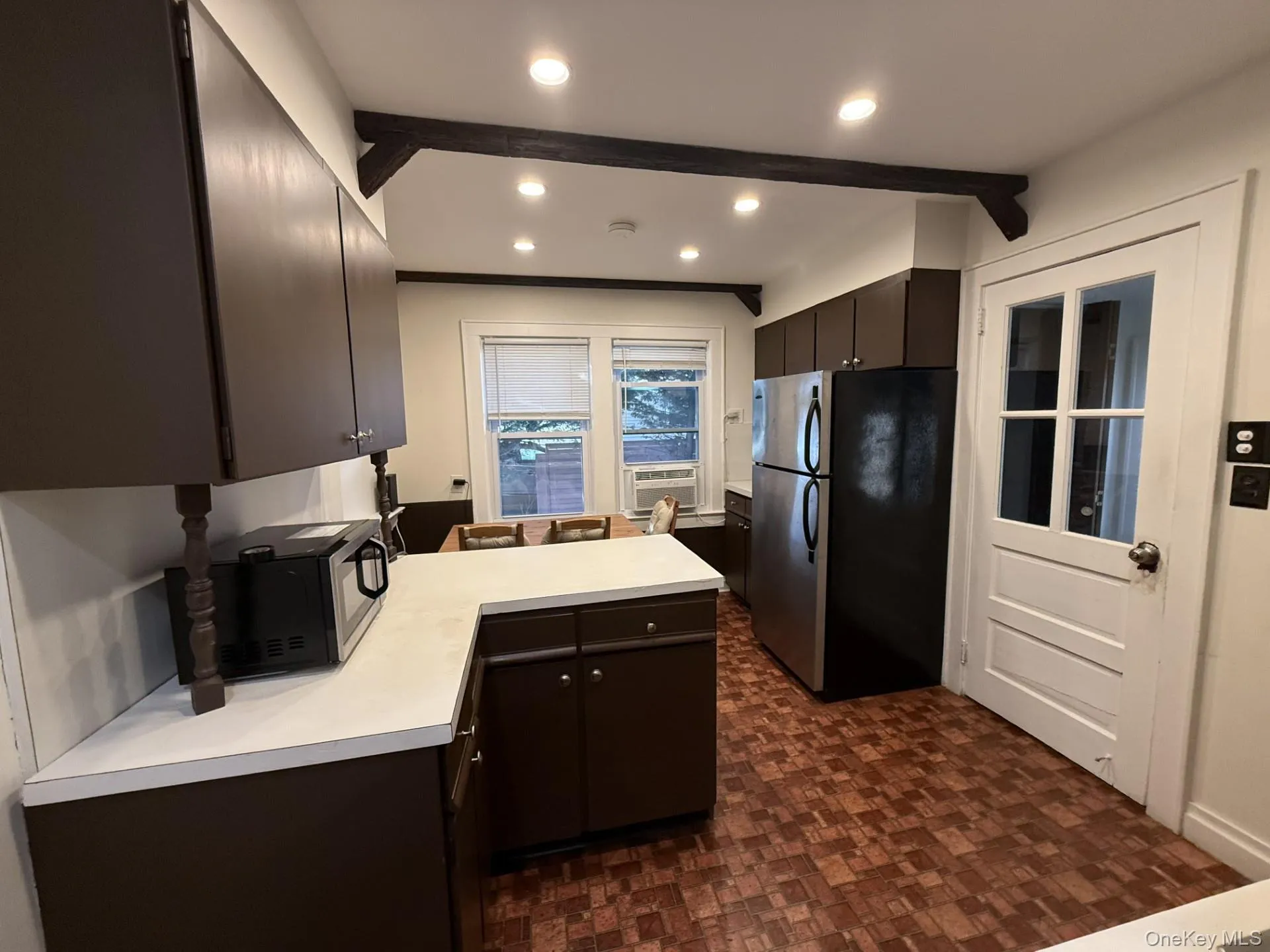 143 East Avenue, Oyster Bay, NY, 3 Bedrooms Bedrooms, 5 Rooms Rooms,2 BathroomsBathrooms,Residential Lease,For Rent,East,0,968585 143 East Avenue, Oyster Bay, NY, 3 Bedrooms Bedrooms, 5 Rooms Rooms,2 BathroomsBathrooms,Residential Lease,For Rent,East,0,968585