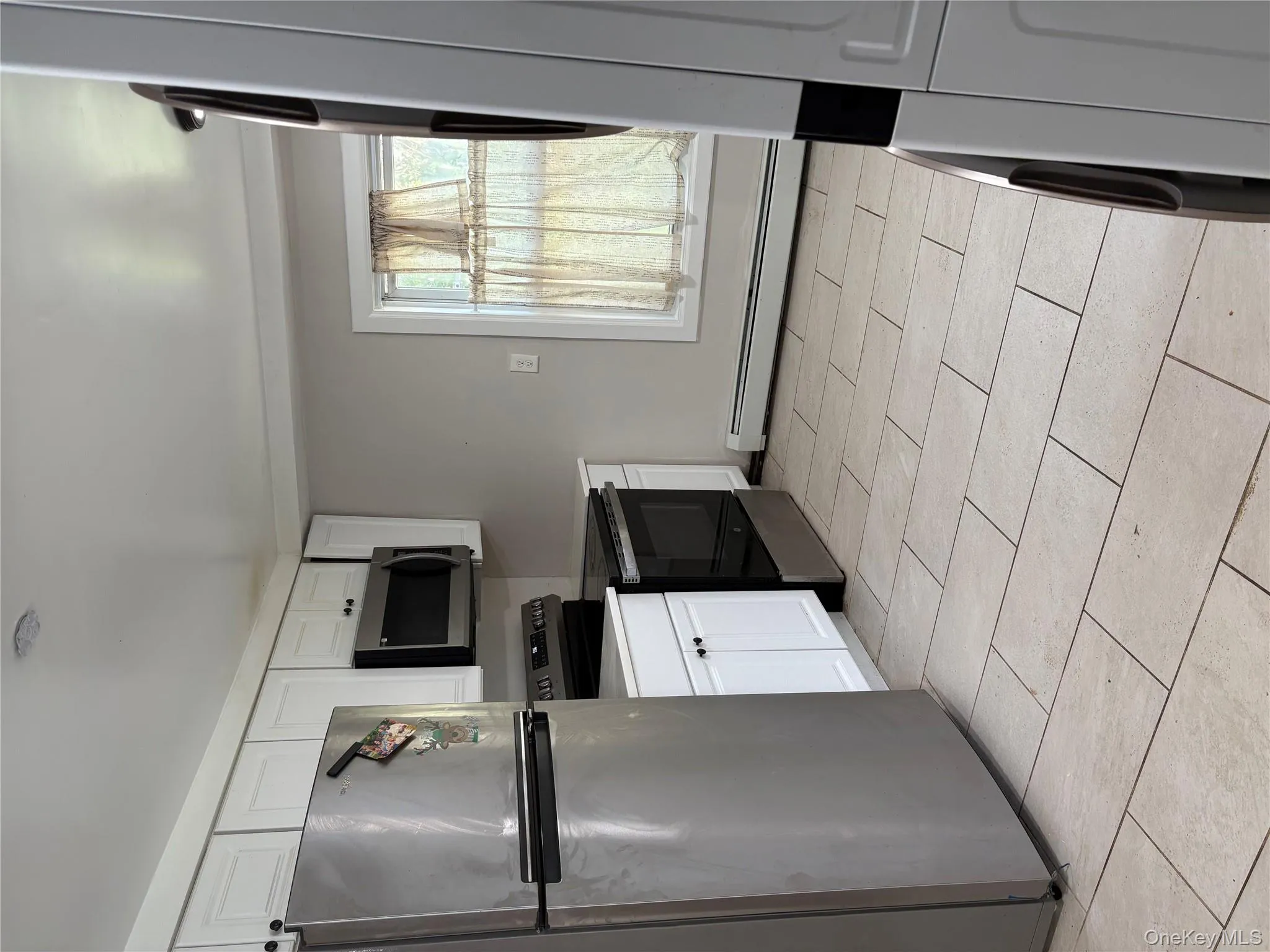 47 Main Street, Poughkeepsie (town), NY, 3 Bedrooms Bedrooms, 6 Rooms Rooms,1 BathroomBathrooms,Residential Lease,For Rent,Main,0,968606 47 Main Street, Poughkeepsie (town), NY, 3 Bedrooms Bedrooms, 6 Rooms Rooms,1 BathroomBathrooms,Residential Lease,For Rent,Main,0,968606