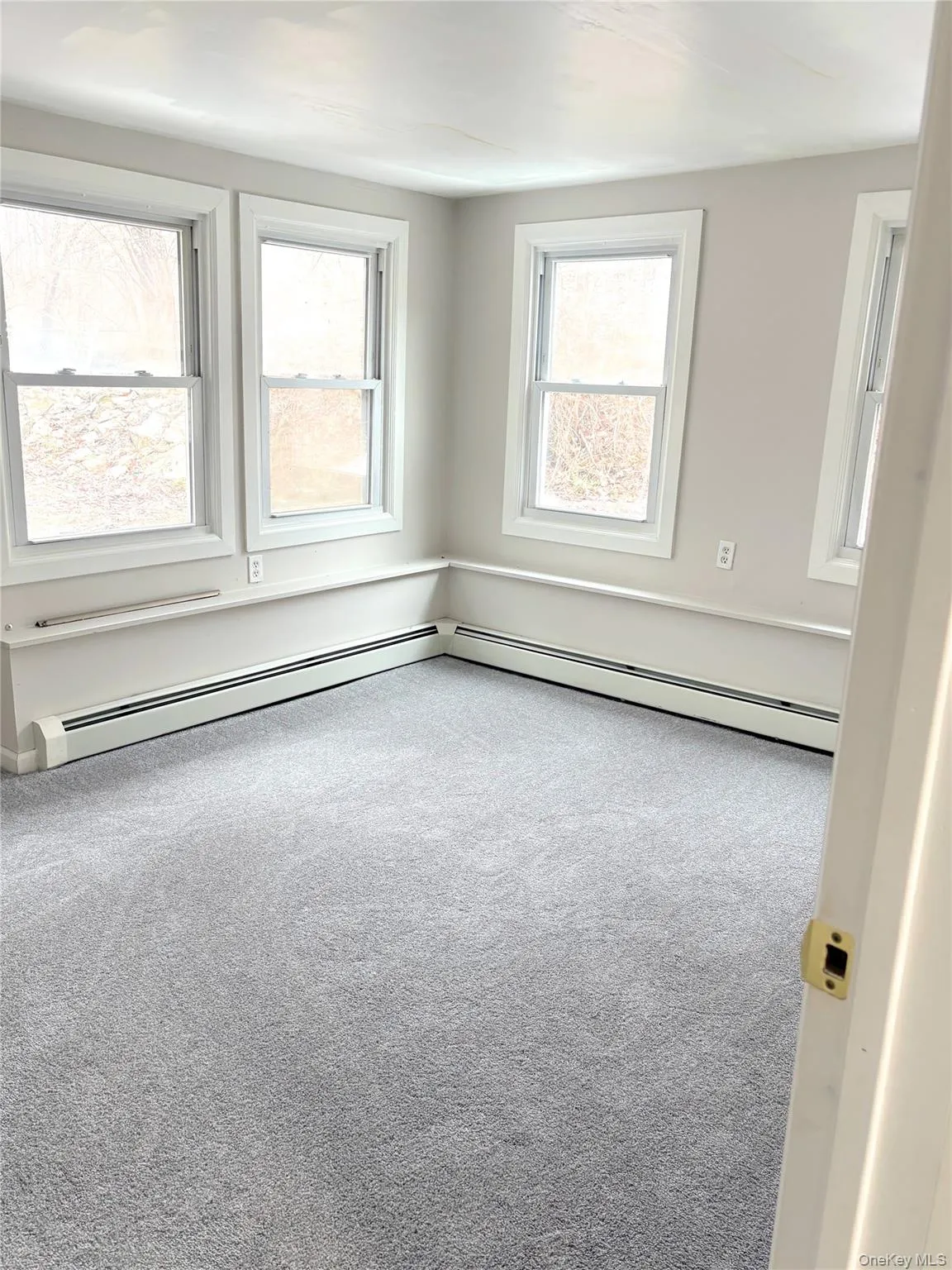 47 Main Street, Poughkeepsie (town), NY, 3 Bedrooms Bedrooms, 6 Rooms Rooms,1 BathroomBathrooms,Residential Lease,For Rent,Main,0,968606 47 Main Street, Poughkeepsie (town), NY, 3 Bedrooms Bedrooms, 6 Rooms Rooms,1 BathroomBathrooms,Residential Lease,For Rent,Main,0,968606