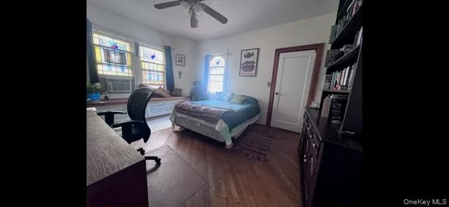 Third bedroom/office Third bedroom/office