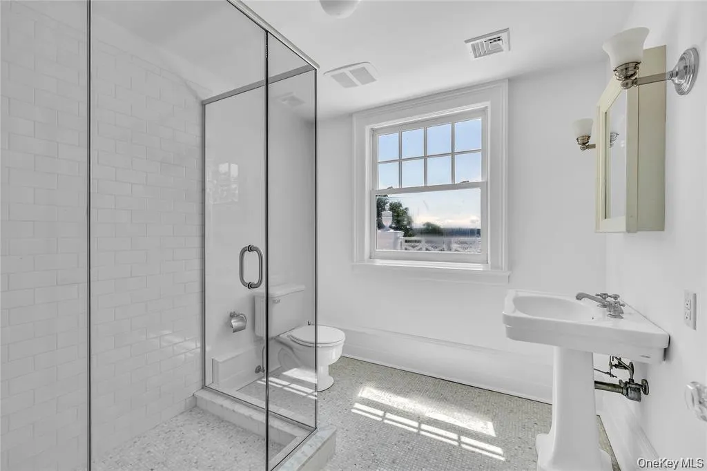 One of 5 Full Bathrooms One of 5 Full Bathrooms