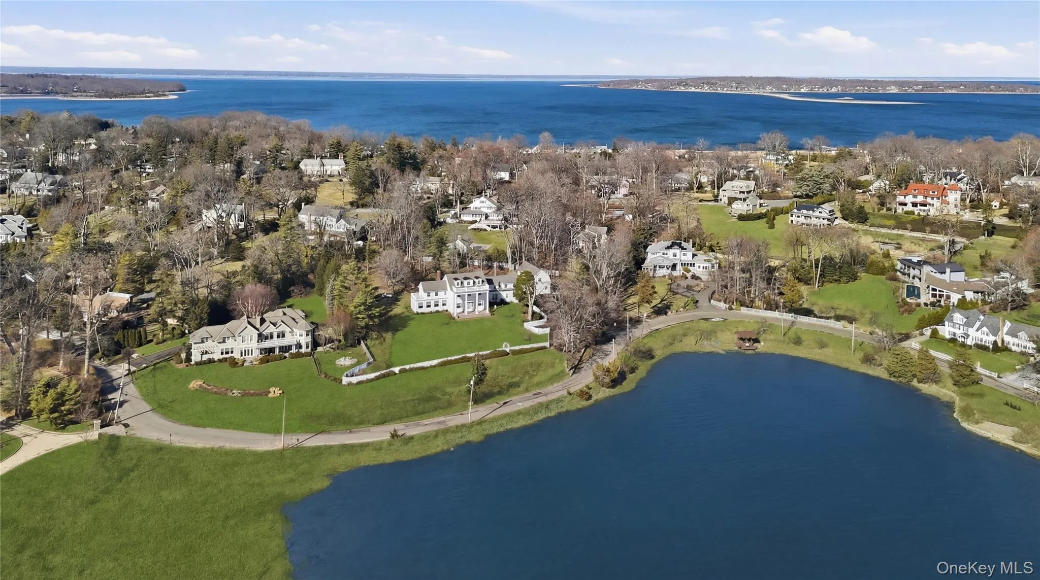 158 Shore Road, Huntington, NY, 6 Bedrooms Bedrooms, 12 Rooms Rooms,5 BathroomsBathrooms,Residential Sale,For Rent,Shore,0,968618 158 Shore Road, Huntington, NY, 6 Bedrooms Bedrooms, 12 Rooms Rooms,5 BathroomsBathrooms,Residential Sale,For Rent,Shore,0,968618
