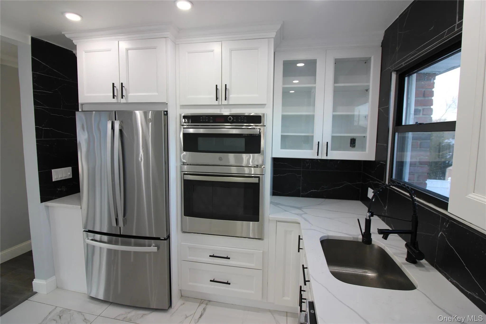 26 Circle Lane, Islip, NY, 4 Bedrooms Bedrooms, 11 Rooms Rooms,2 BathroomsBathrooms,Residential Lease,For Rent,Circle,0,968633 26 Circle Lane, Islip, NY, 4 Bedrooms Bedrooms, 11 Rooms Rooms,2 BathroomsBathrooms,Residential Lease,For Rent,Circle,0,968633