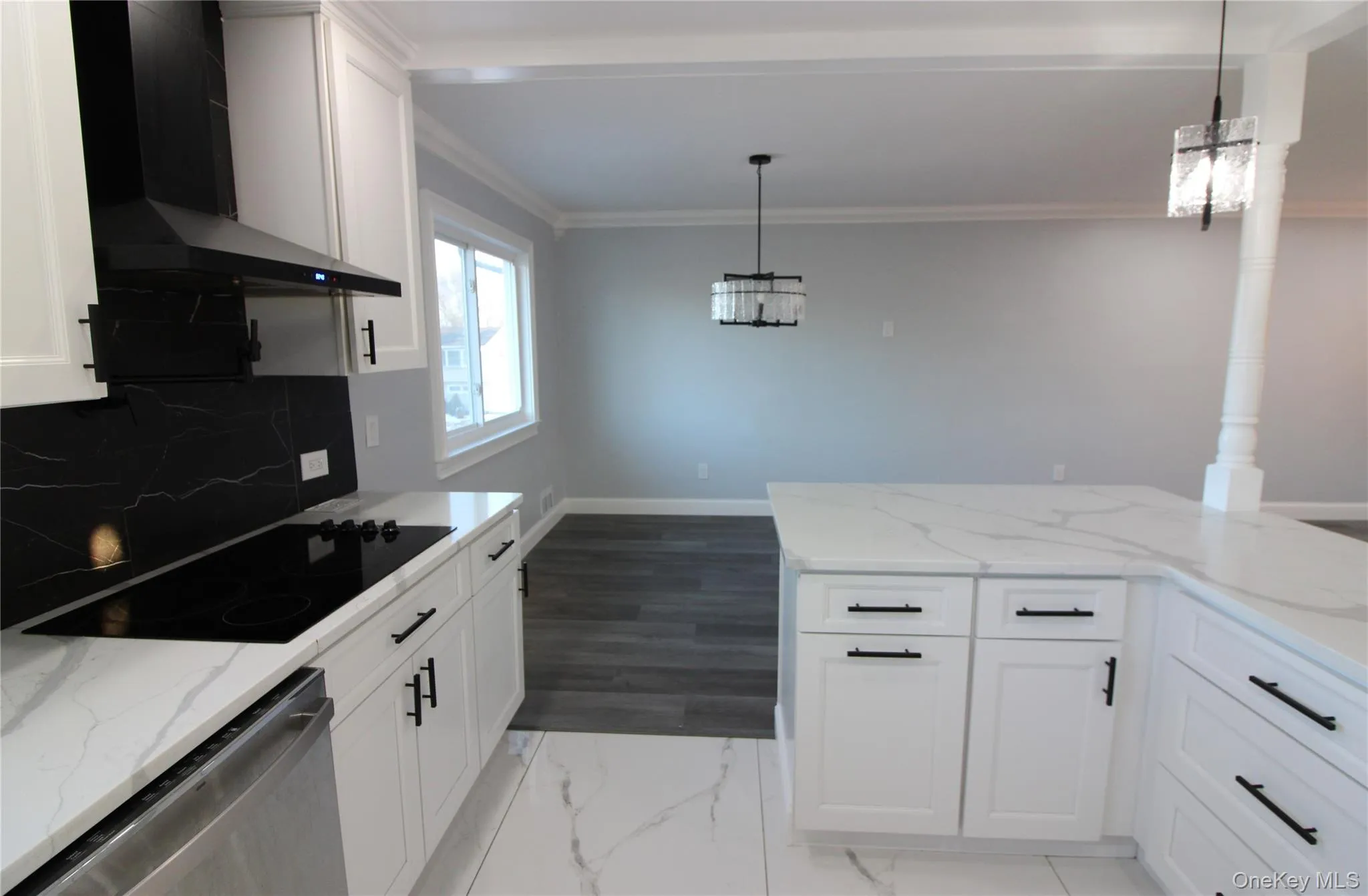 26 Circle Lane, Islip, NY, 4 Bedrooms Bedrooms, 11 Rooms Rooms,2 BathroomsBathrooms,Residential Lease,For Rent,Circle,0,968633 26 Circle Lane, Islip, NY, 4 Bedrooms Bedrooms, 11 Rooms Rooms,2 BathroomsBathrooms,Residential Lease,For Rent,Circle,0,968633