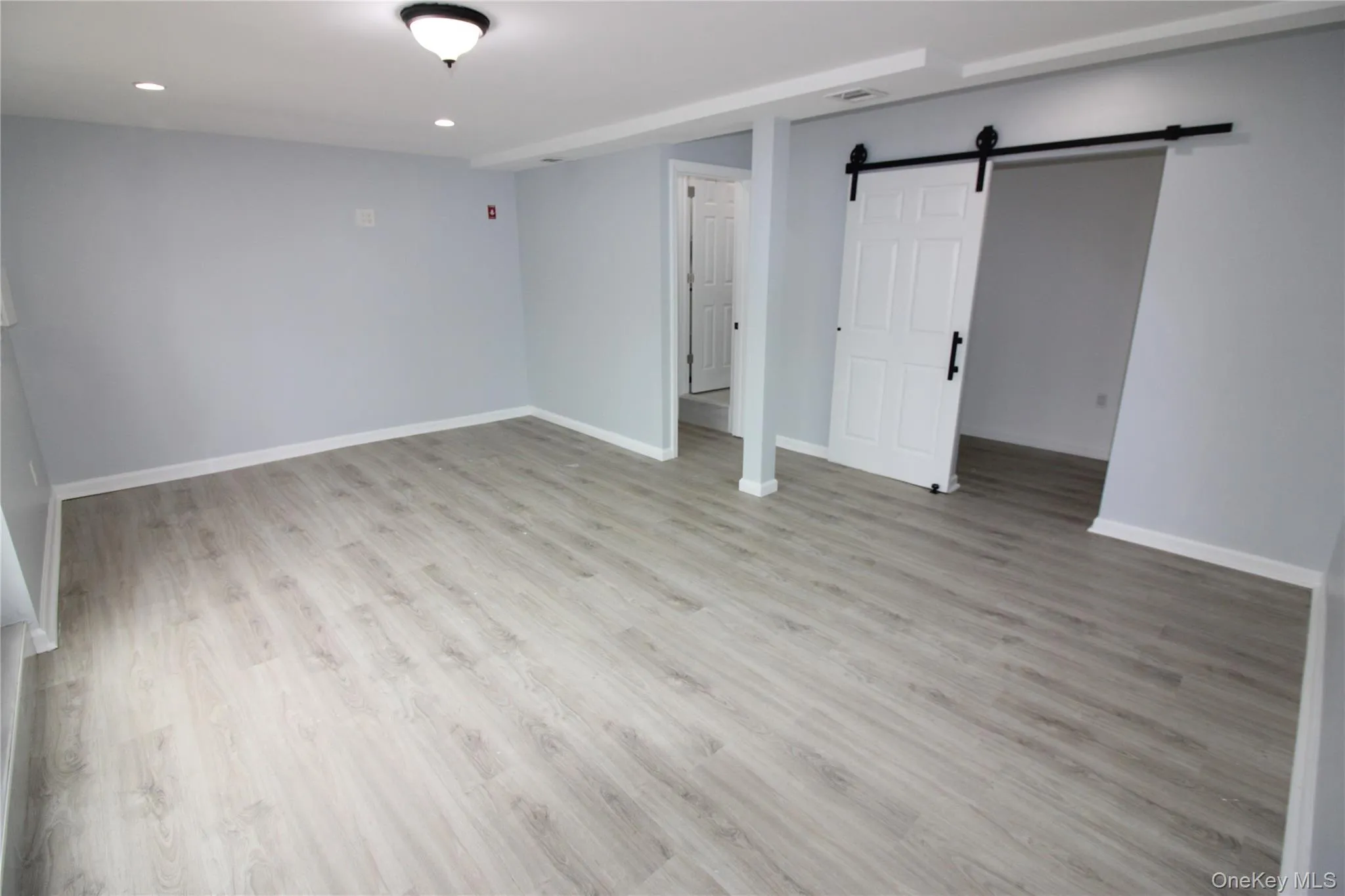 26 Circle Lane, Islip, NY, 4 Bedrooms Bedrooms, 11 Rooms Rooms,2 BathroomsBathrooms,Residential Lease,For Rent,Circle,0,968633 26 Circle Lane, Islip, NY, 4 Bedrooms Bedrooms, 11 Rooms Rooms,2 BathroomsBathrooms,Residential Lease,For Rent,Circle,0,968633