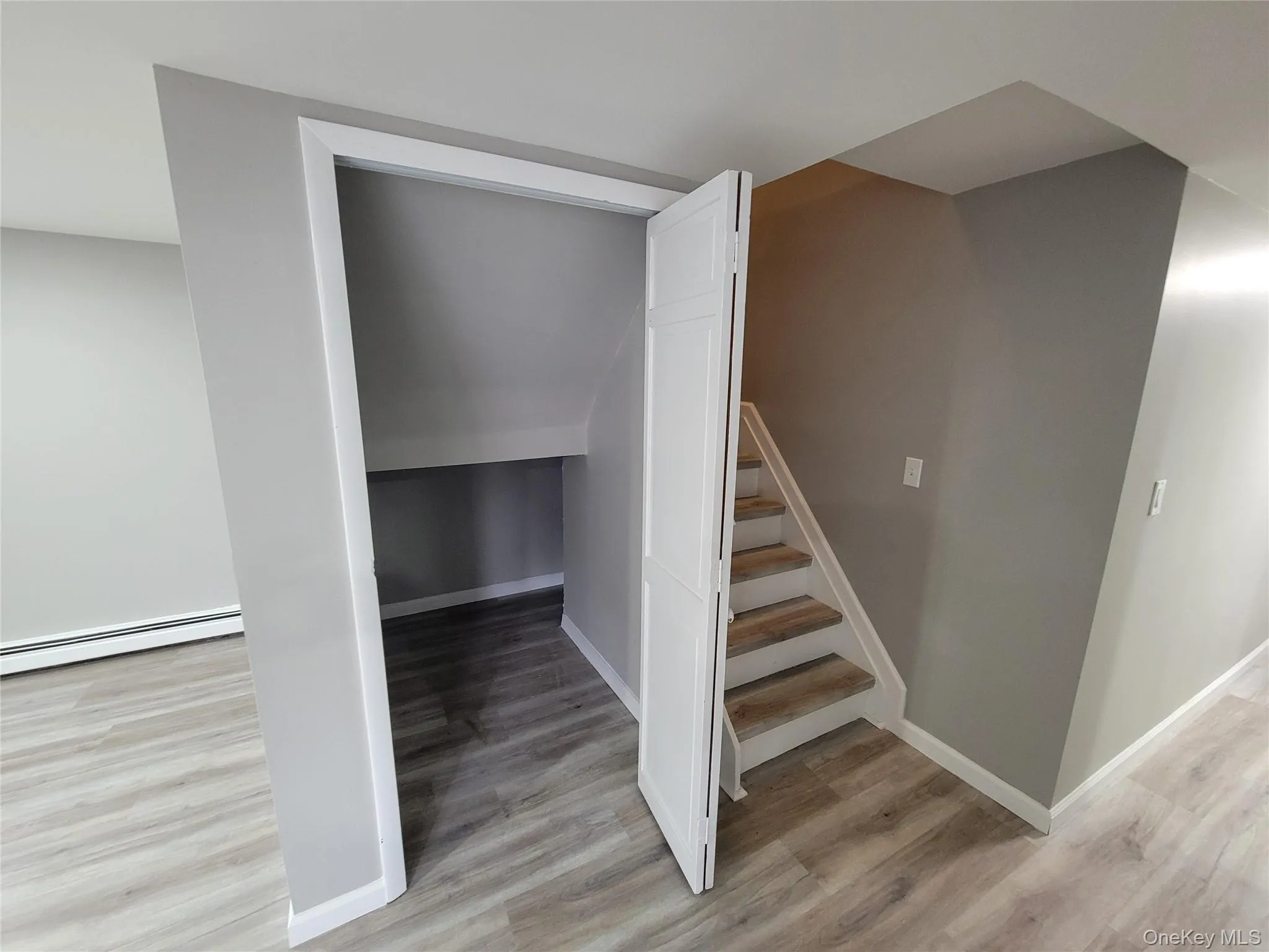 96 Hallock Landing Road, Brookhaven, NY, 3 Bedrooms Bedrooms, 4 Rooms Rooms,1 BathroomBathrooms,Residential Lease,For Rent,Hallock Landing,0,968643 96 Hallock Landing Road, Brookhaven, NY, 3 Bedrooms Bedrooms, 4 Rooms Rooms,1 BathroomBathrooms,Residential Lease,For Rent,Hallock Landing,0,968643