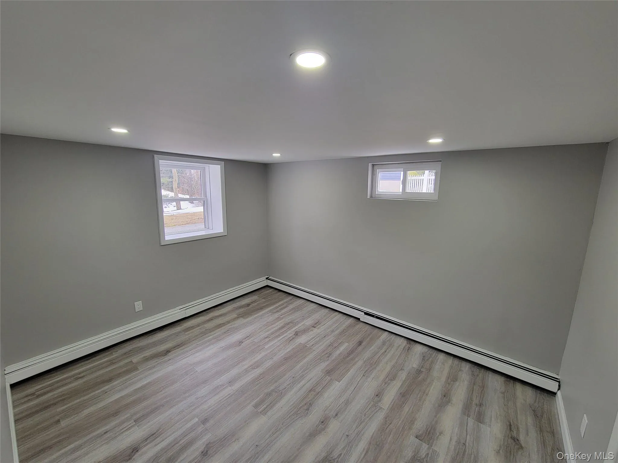 96 Hallock Landing Road, Brookhaven, NY, 3 Bedrooms Bedrooms, 4 Rooms Rooms,1 BathroomBathrooms,Residential Lease,For Rent,Hallock Landing,0,968643 96 Hallock Landing Road, Brookhaven, NY, 3 Bedrooms Bedrooms, 4 Rooms Rooms,1 BathroomBathrooms,Residential Lease,For Rent,Hallock Landing,0,968643