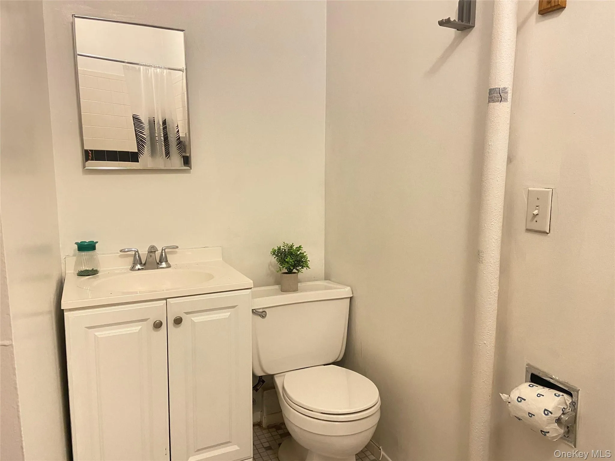 84-49 168 Street, New York, NY, 2 Rooms Rooms,1 BathroomBathrooms,Residential Lease,For Rent,168,0,968662 84-49 168 Street, New York, NY, 2 Rooms Rooms,1 BathroomBathrooms,Residential Lease,For Rent,168,0,968662