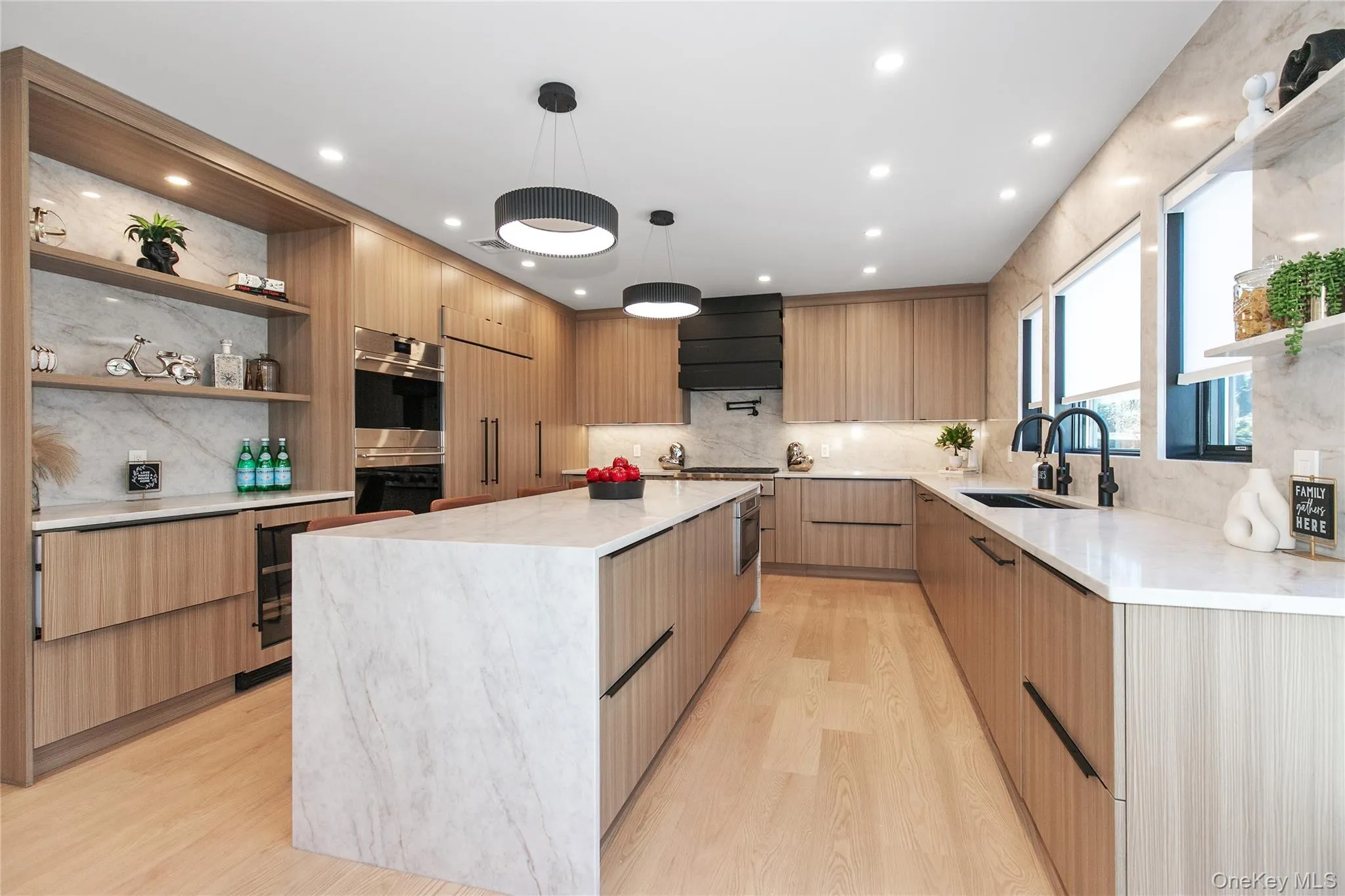 1 Bentley Road, North Hempstead, NY, 5 Bedrooms Bedrooms, 10 Rooms Rooms,4 BathroomsBathrooms,Residential,For Rent,Bentley,0,968667 1 Bentley Road, North Hempstead, NY, 5 Bedrooms Bedrooms, 10 Rooms Rooms,4 BathroomsBathrooms,Residential,For Rent,Bentley,0,968667