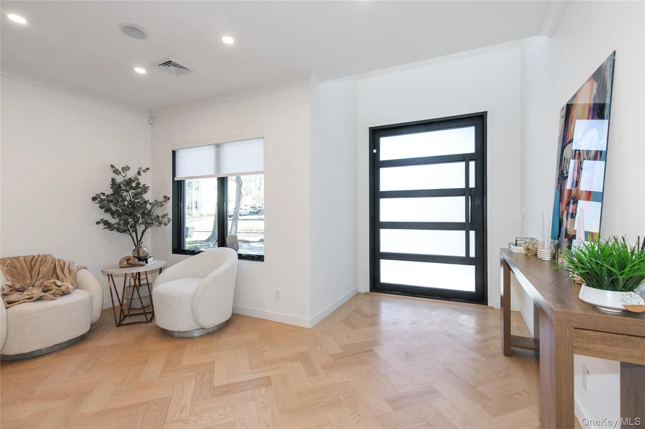 1 Bentley Road, North Hempstead, NY, 5 Bedrooms Bedrooms, 10 Rooms Rooms,4 BathroomsBathrooms,Residential,For Rent,Bentley,0,968667 1 Bentley Road, North Hempstead, NY, 5 Bedrooms Bedrooms, 10 Rooms Rooms,4 BathroomsBathrooms,Residential,For Rent,Bentley,0,968667