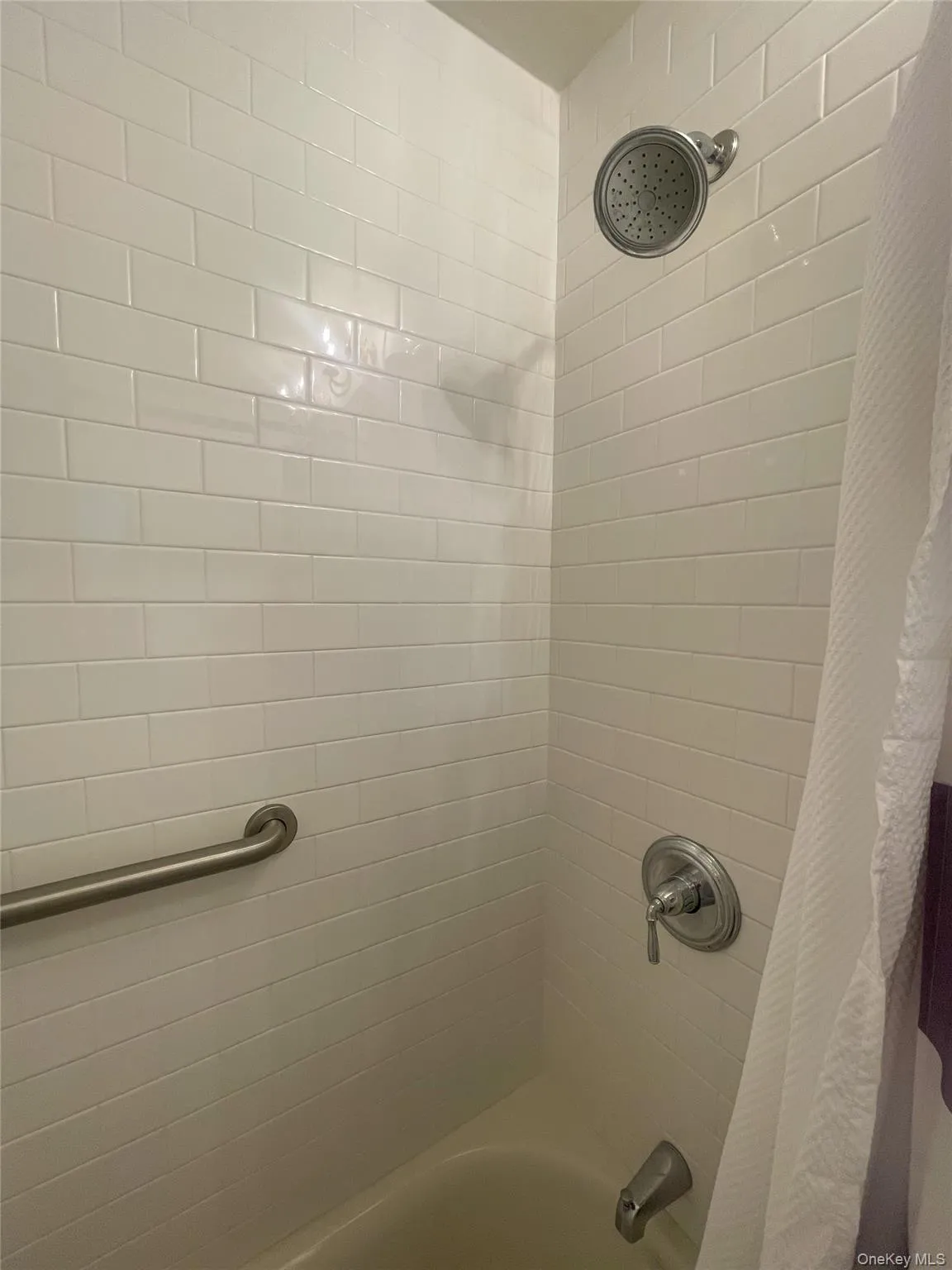 379 Bluff Road, East Hampton, NY, 1 Bedroom Bedrooms, 3 Rooms Rooms,1 BathroomBathrooms,Residential Sale,For Rent,Bluff,0,968679 379 Bluff Road, East Hampton, NY, 1 Bedroom Bedrooms, 3 Rooms Rooms,1 BathroomBathrooms,Residential Sale,For Rent,Bluff,0,968679