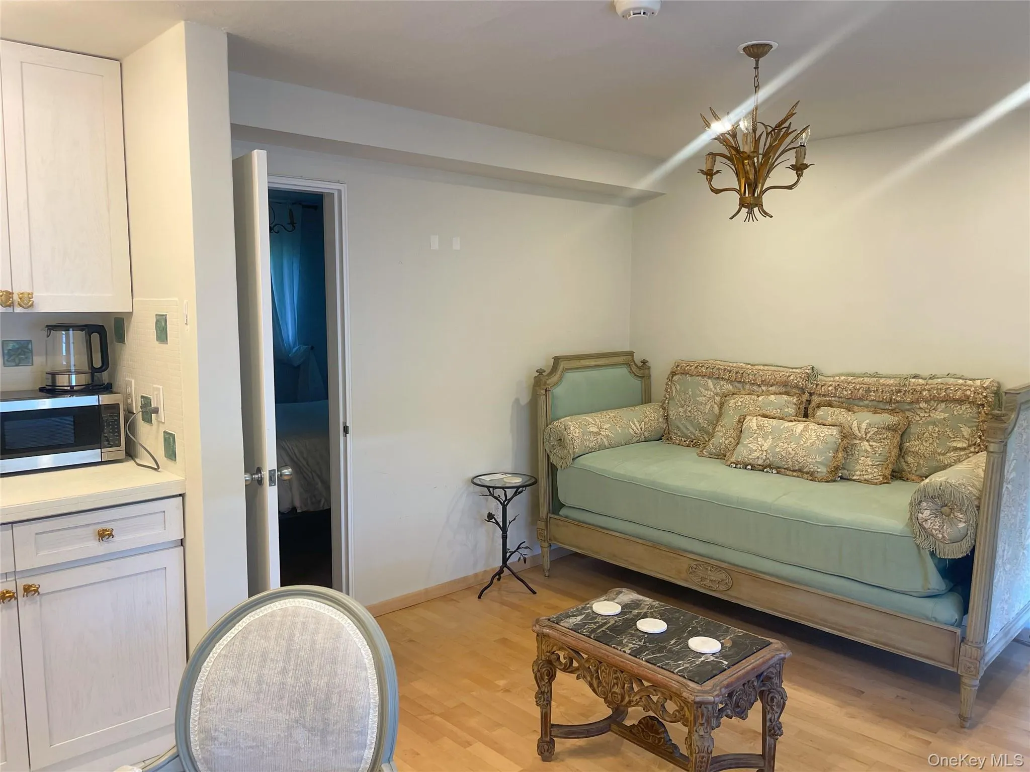 379 Bluff Road, East Hampton, NY, 1 Bedroom Bedrooms, 3 Rooms Rooms,1 BathroomBathrooms,Residential Sale,For Rent,Bluff,0,968679 379 Bluff Road, East Hampton, NY, 1 Bedroom Bedrooms, 3 Rooms Rooms,1 BathroomBathrooms,Residential Sale,For Rent,Bluff,0,968679