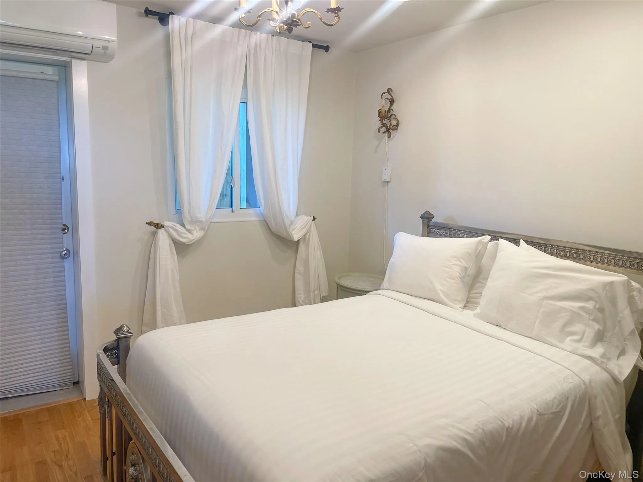 379 Bluff Road, East Hampton, NY, 1 Bedroom Bedrooms, 3 Rooms Rooms,1 BathroomBathrooms,Residential Sale,For Rent,Bluff,0,968679 379 Bluff Road, East Hampton, NY, 1 Bedroom Bedrooms, 3 Rooms Rooms,1 BathroomBathrooms,Residential Sale,For Rent,Bluff,0,968679