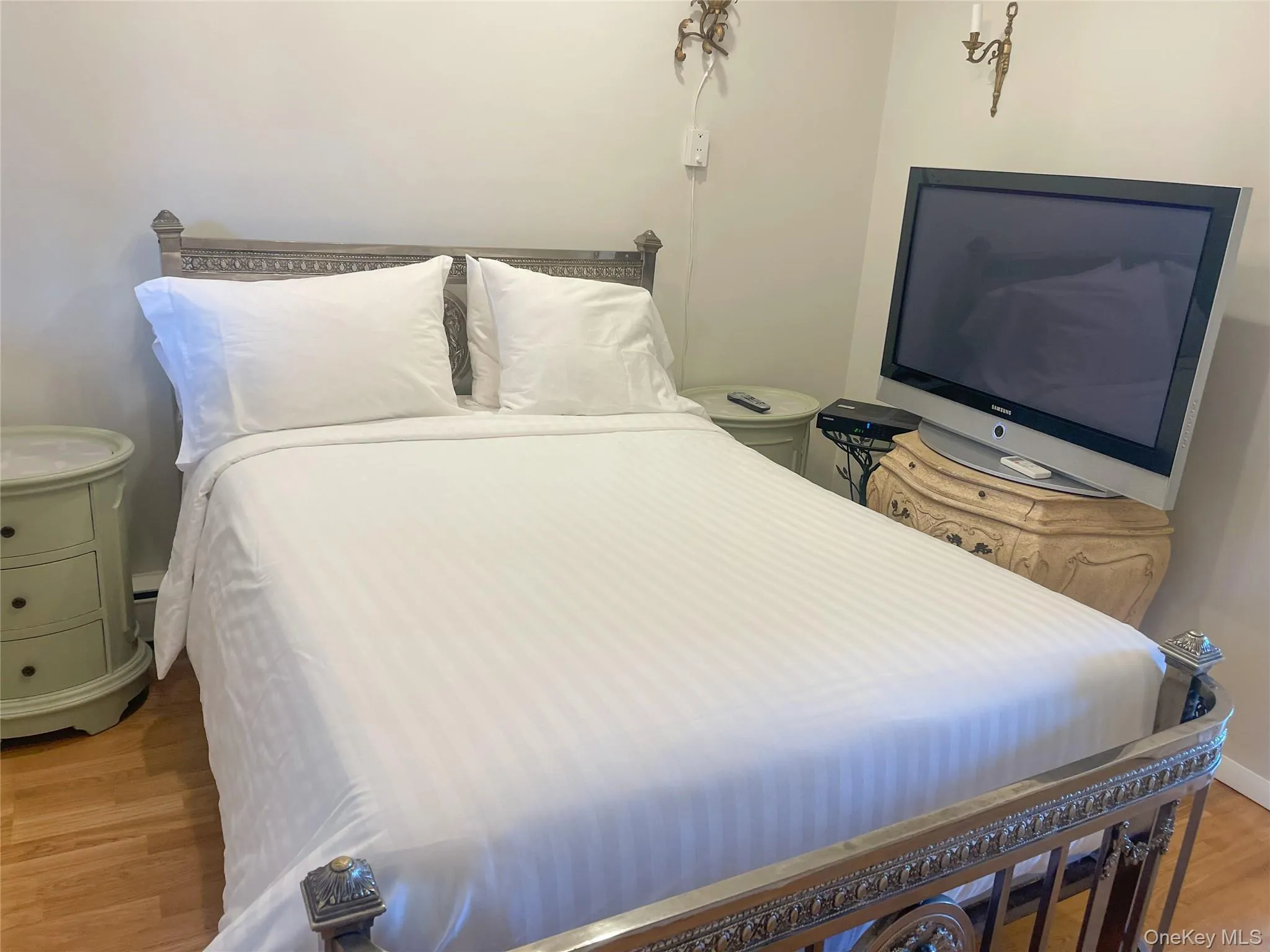 379 Bluff Road, East Hampton, NY, 1 Bedroom Bedrooms, 3 Rooms Rooms,1 BathroomBathrooms,Residential Sale,For Rent,Bluff,0,968679 379 Bluff Road, East Hampton, NY, 1 Bedroom Bedrooms, 3 Rooms Rooms,1 BathroomBathrooms,Residential Sale,For Rent,Bluff,0,968679