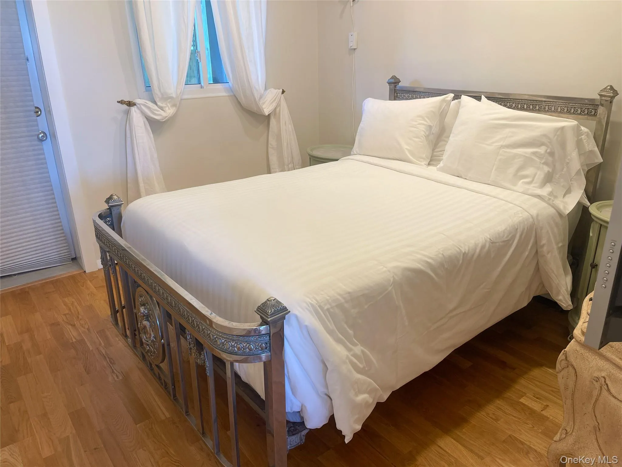 379 Bluff Road, East Hampton, NY, 1 Bedroom Bedrooms, 3 Rooms Rooms,1 BathroomBathrooms,Residential Sale,For Rent,Bluff,0,968679 379 Bluff Road, East Hampton, NY, 1 Bedroom Bedrooms, 3 Rooms Rooms,1 BathroomBathrooms,Residential Sale,For Rent,Bluff,0,968679