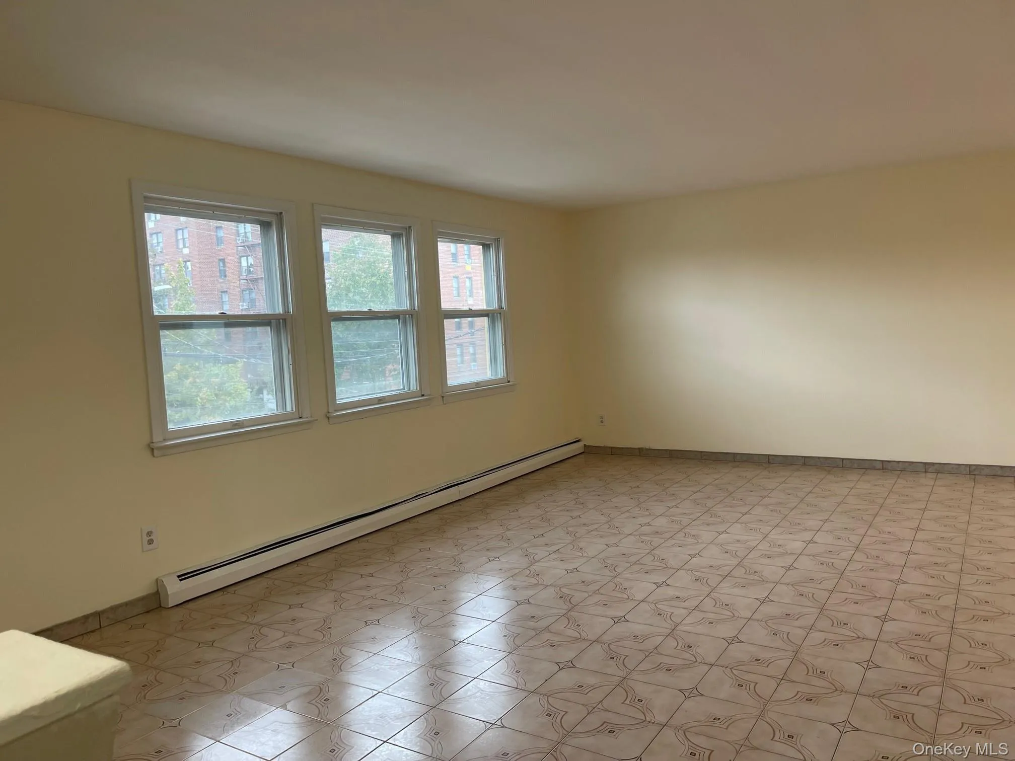 717 Clarence Avenue, New York, NY, 3 Bedrooms Bedrooms, 7 Rooms Rooms,1 BathroomBathrooms,Residential Lease,For Rent,Clarence,0,968705 717 Clarence Avenue, New York, NY, 3 Bedrooms Bedrooms, 7 Rooms Rooms,1 BathroomBathrooms,Residential Lease,For Rent,Clarence,0,968705