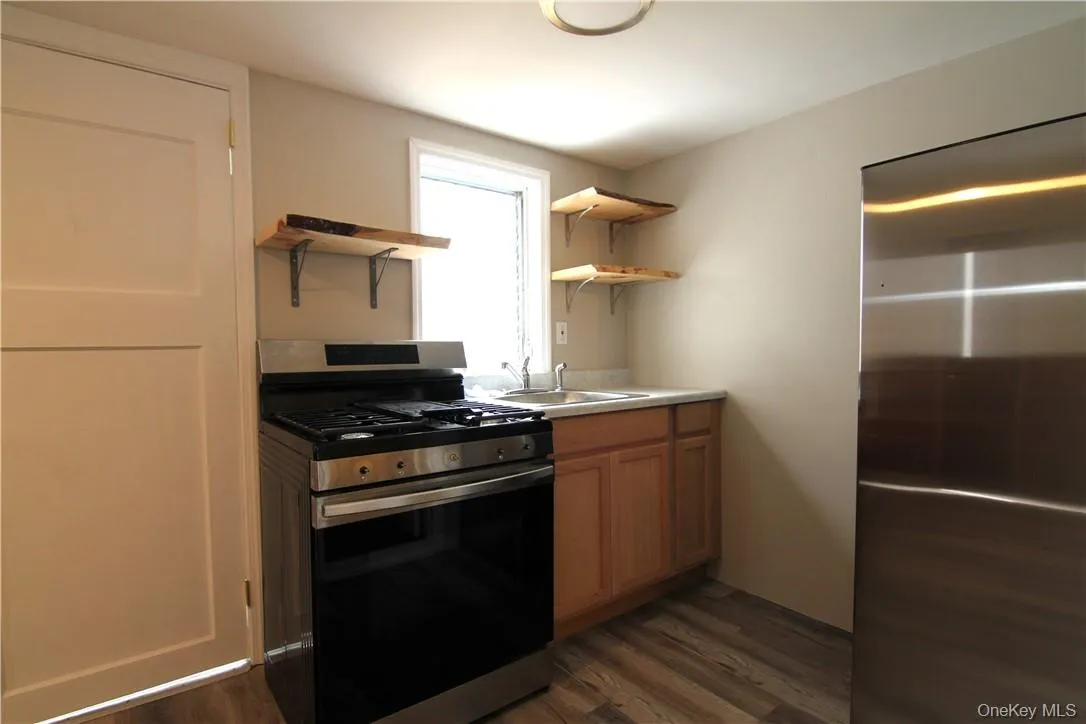 71 MILLER Road, Beekman, NY, 2 Bedrooms Bedrooms, 4 Rooms Rooms,1 BathroomBathrooms,Residential Lease,For Rent,MILLER,0,968716 71 MILLER Road, Beekman, NY, 2 Bedrooms Bedrooms, 4 Rooms Rooms,1 BathroomBathrooms,Residential Lease,For Rent,MILLER,0,968716