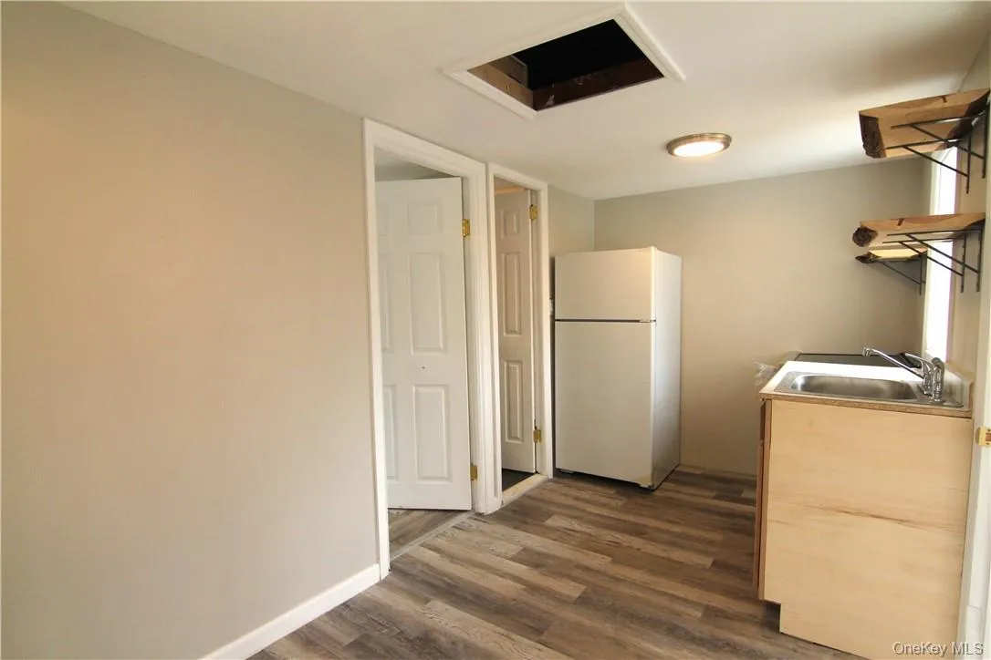 71 MILLER Road, Beekman, NY, 2 Bedrooms Bedrooms, 4 Rooms Rooms,1 BathroomBathrooms,Residential Lease,For Rent,MILLER,0,968717 71 MILLER Road, Beekman, NY, 2 Bedrooms Bedrooms, 4 Rooms Rooms,1 BathroomBathrooms,Residential Lease,For Rent,MILLER,0,968717