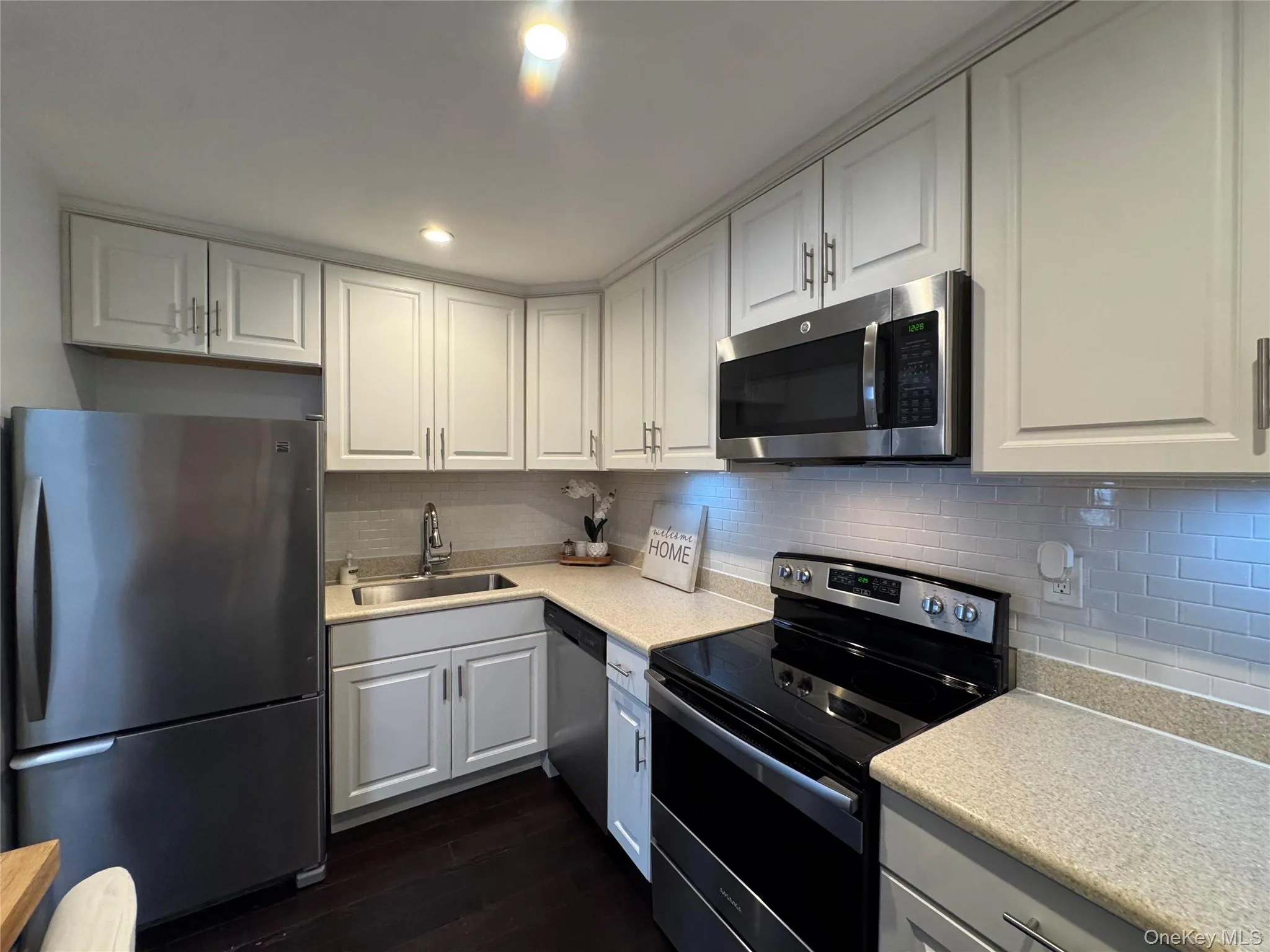 634 Fox Run Lane, Carmel, NY, 2 Bedrooms Bedrooms, 5 Rooms Rooms,1 BathroomBathrooms,Residential Lease,For Rent,Fox Run,0,968729 634 Fox Run Lane, Carmel, NY, 2 Bedrooms Bedrooms, 5 Rooms Rooms,1 BathroomBathrooms,Residential Lease,For Rent,Fox Run,0,968729